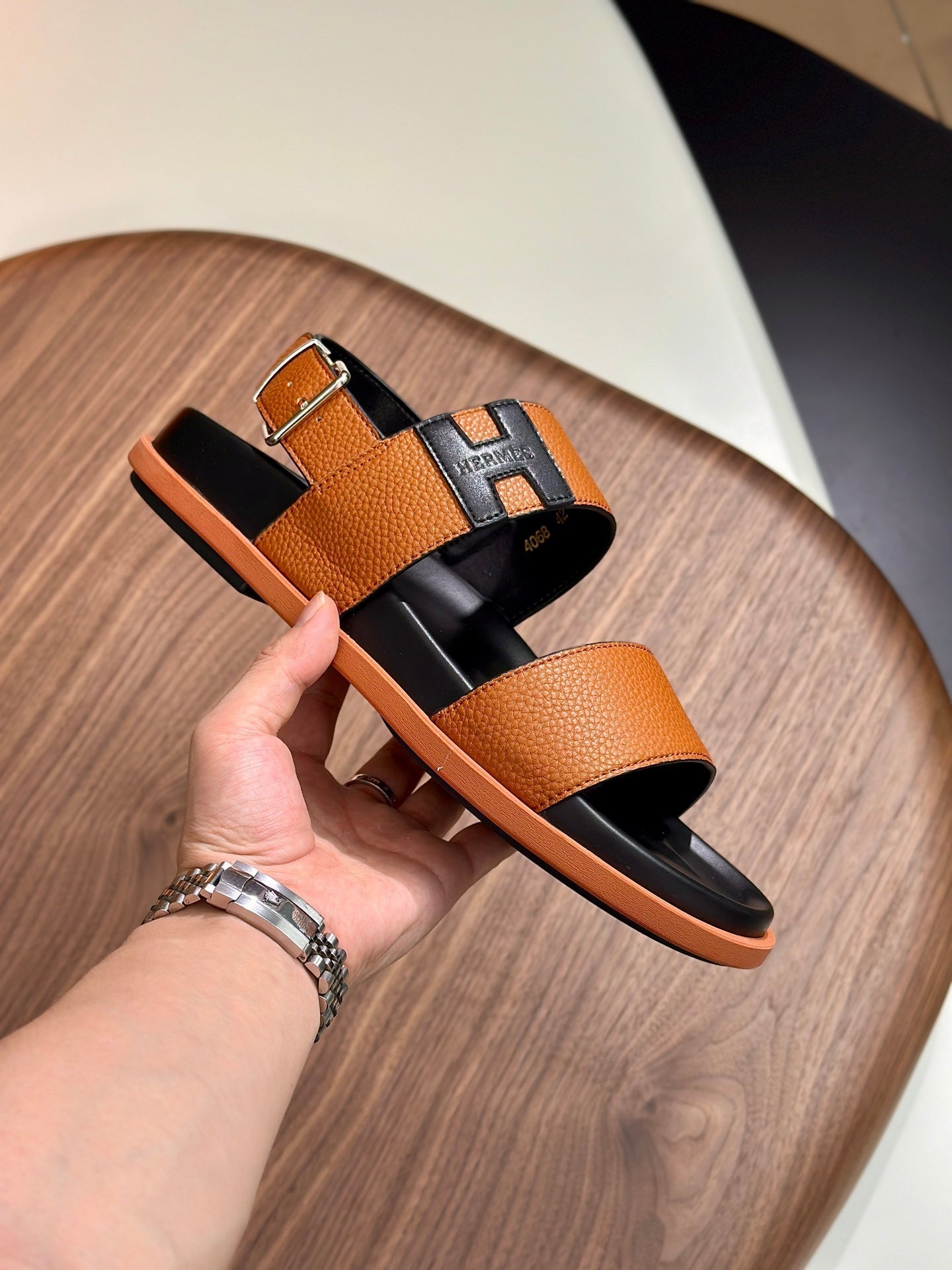 HM Men's Sandals Orange Cowhide 684857