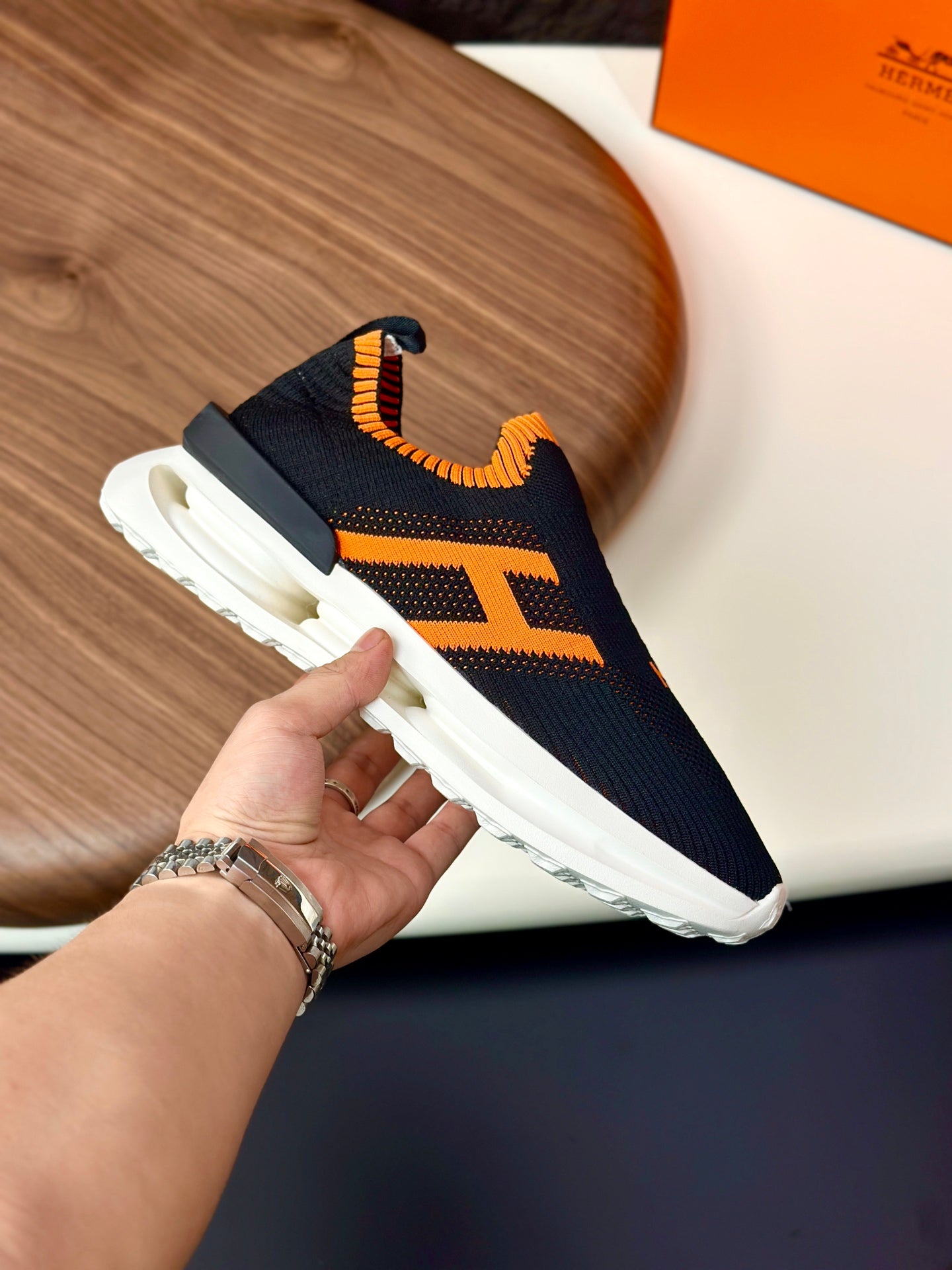 HM Men's Slip on Sneaker Black Orange Flyknit Fabric 690058