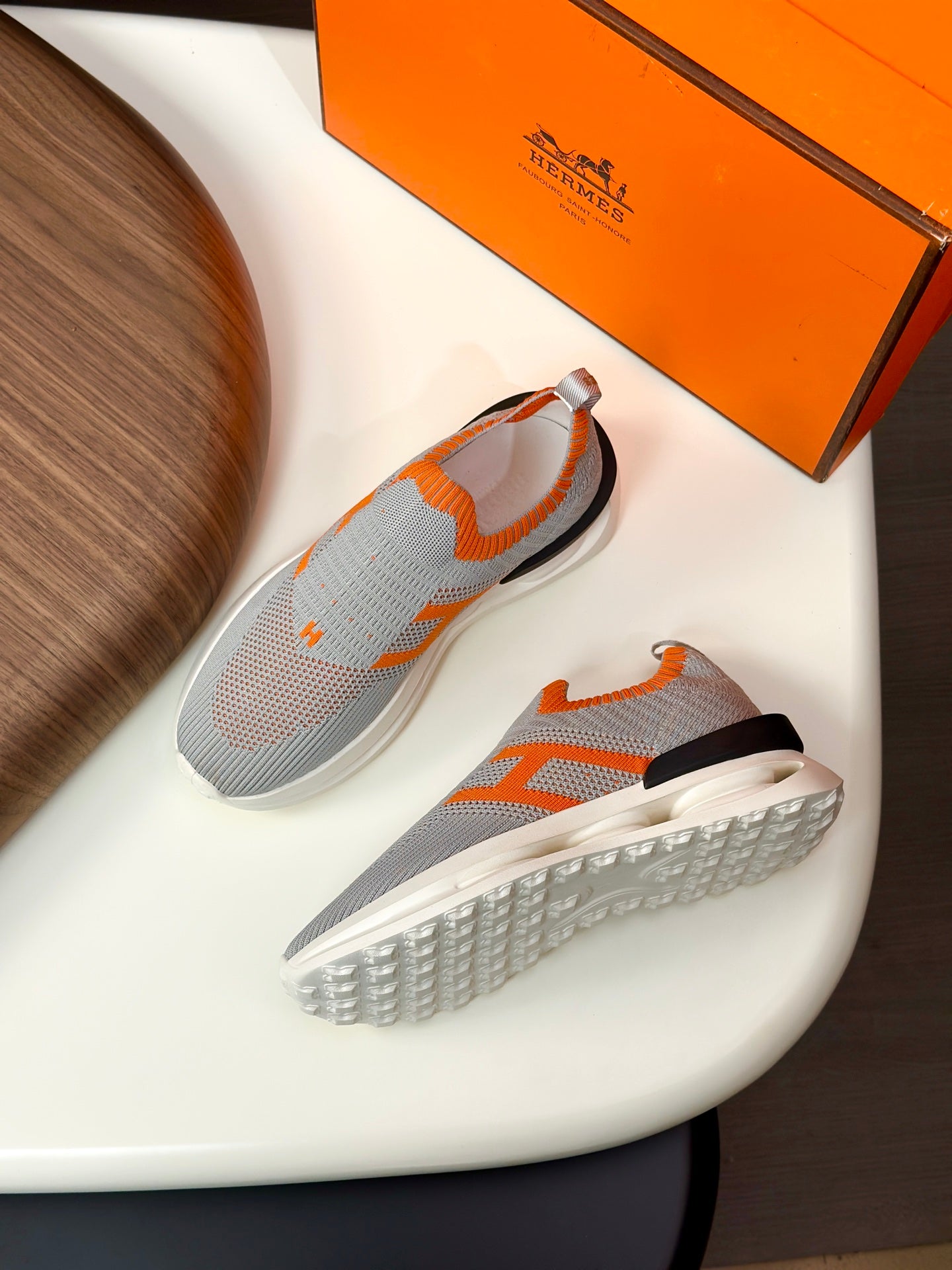 HM Men's Slip on Sneaker Grey Orange Flyknit Fabric 690060