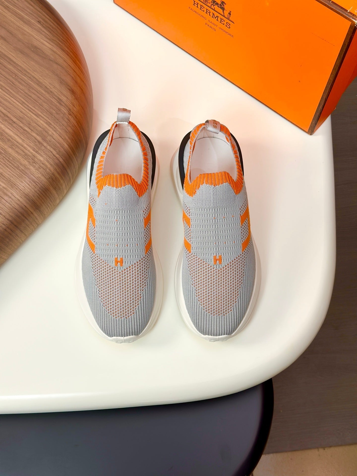 HM Men's Slip on Sneaker Grey Orange Flyknit Fabric 690060