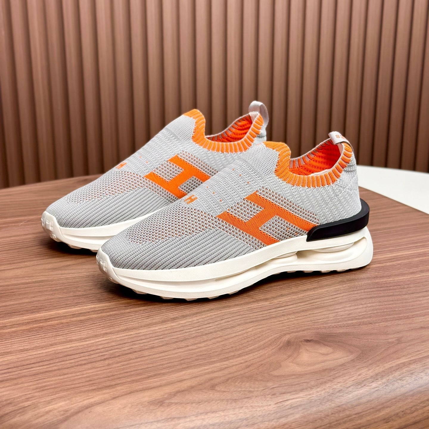 HM Men's Slip on Sneaker Grey Orange Flyknit Fabric 690060