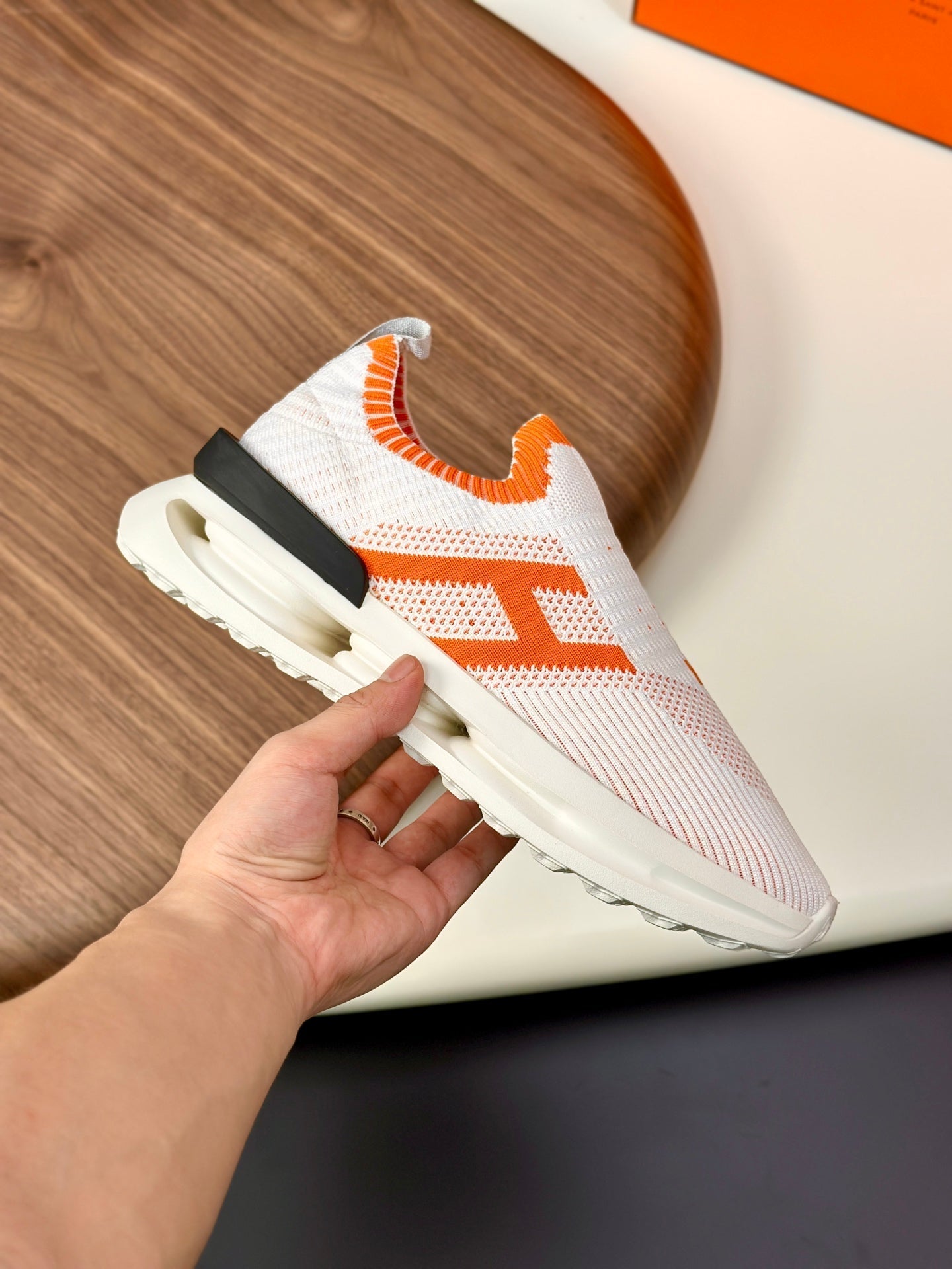 HM Men's Slip on Sneaker White Orange Flyknit Fabric 690061