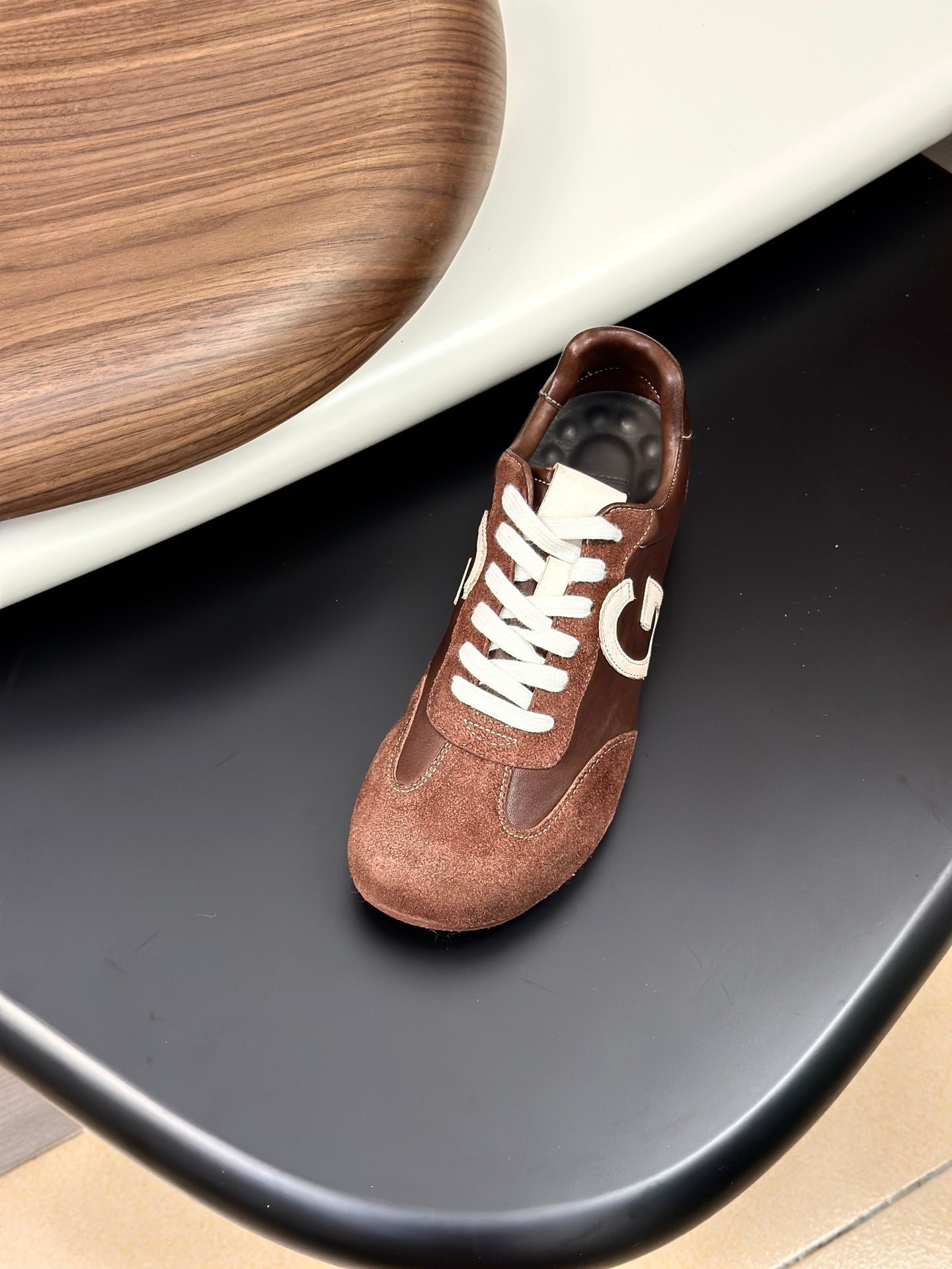 GG Men's 25 Sneaker Brown Suede Cowhide 723954