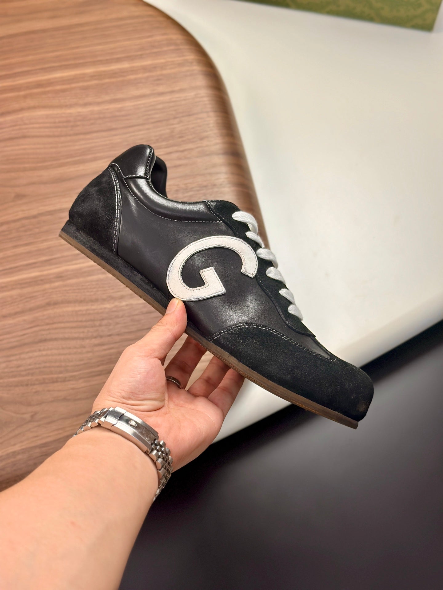 GG Men's 25 Sneaker Black Suede Cowhide 723955