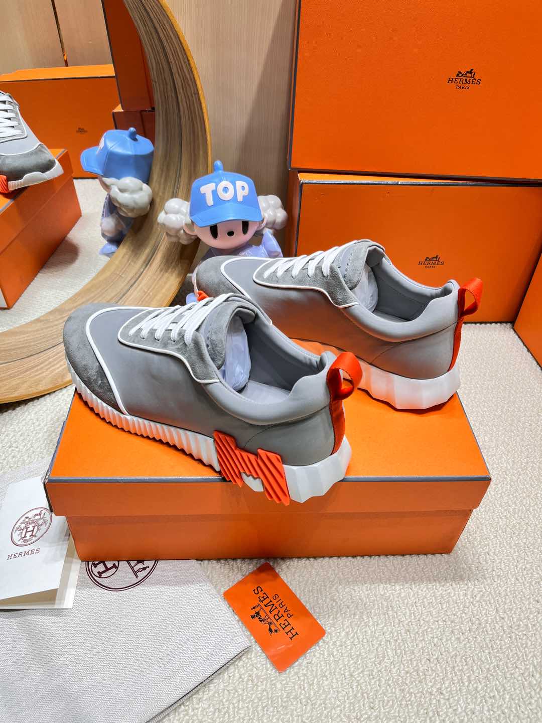 HM Bouncing Sneaker Ice Gray Fabric with Suede 206310