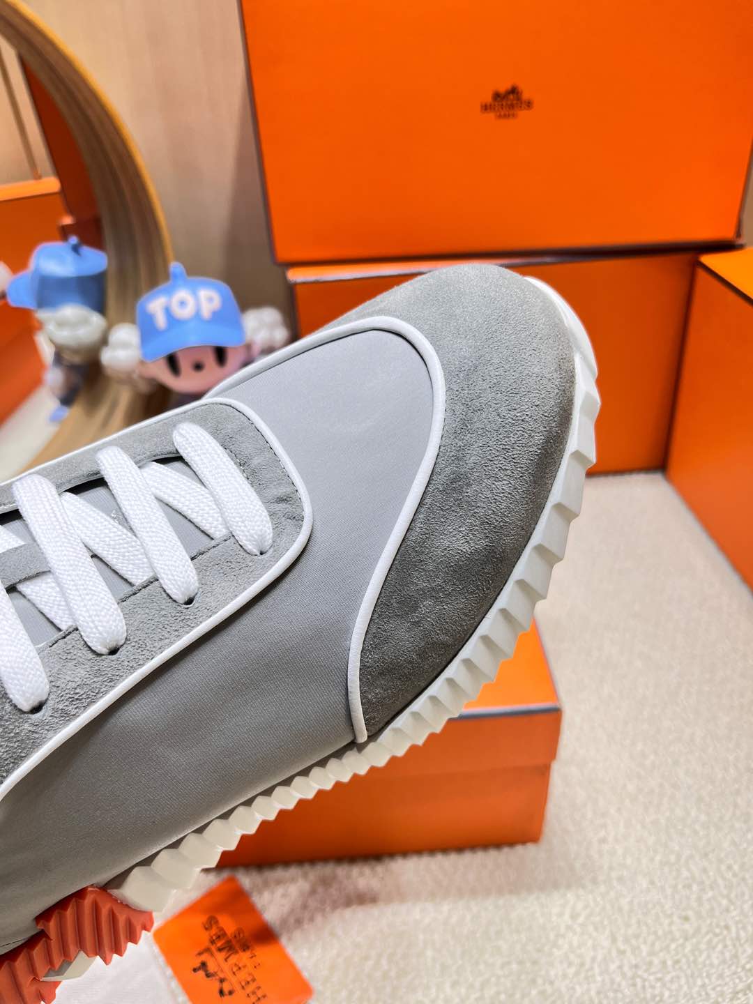 HM Bouncing Sneaker Ice Gray Fabric with Suede 206310
