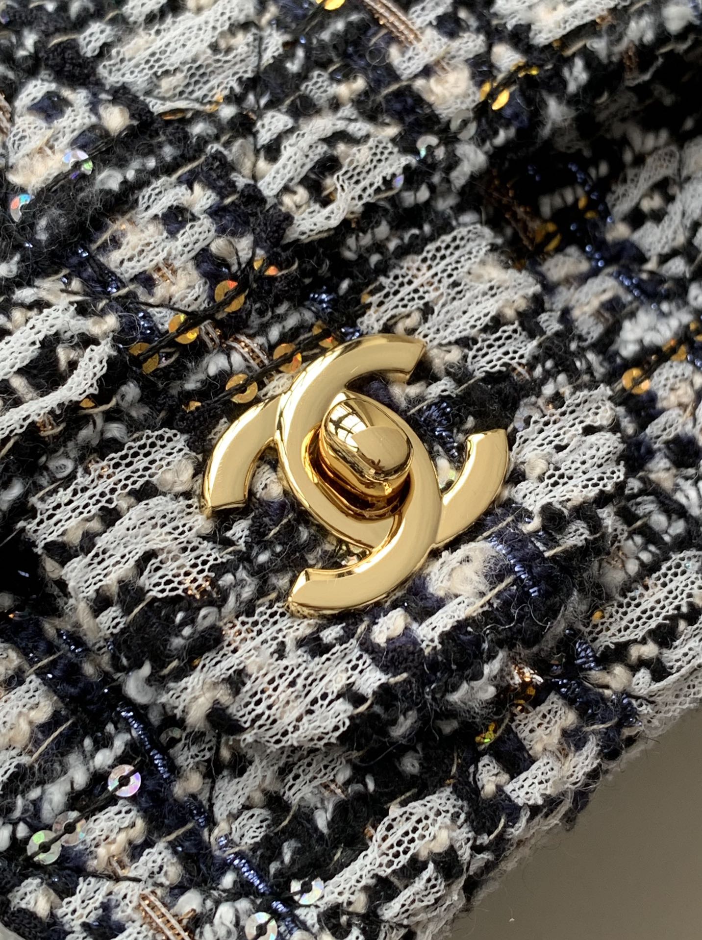 Flap Bag Mini 20cm Black White Tweed Sequin