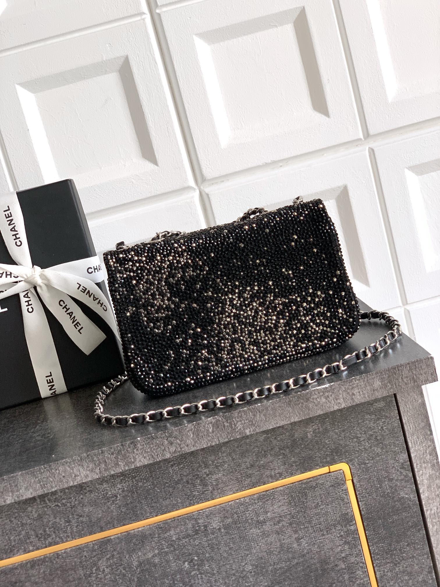 CC Classic Flap Bag  full diamond black calfskin