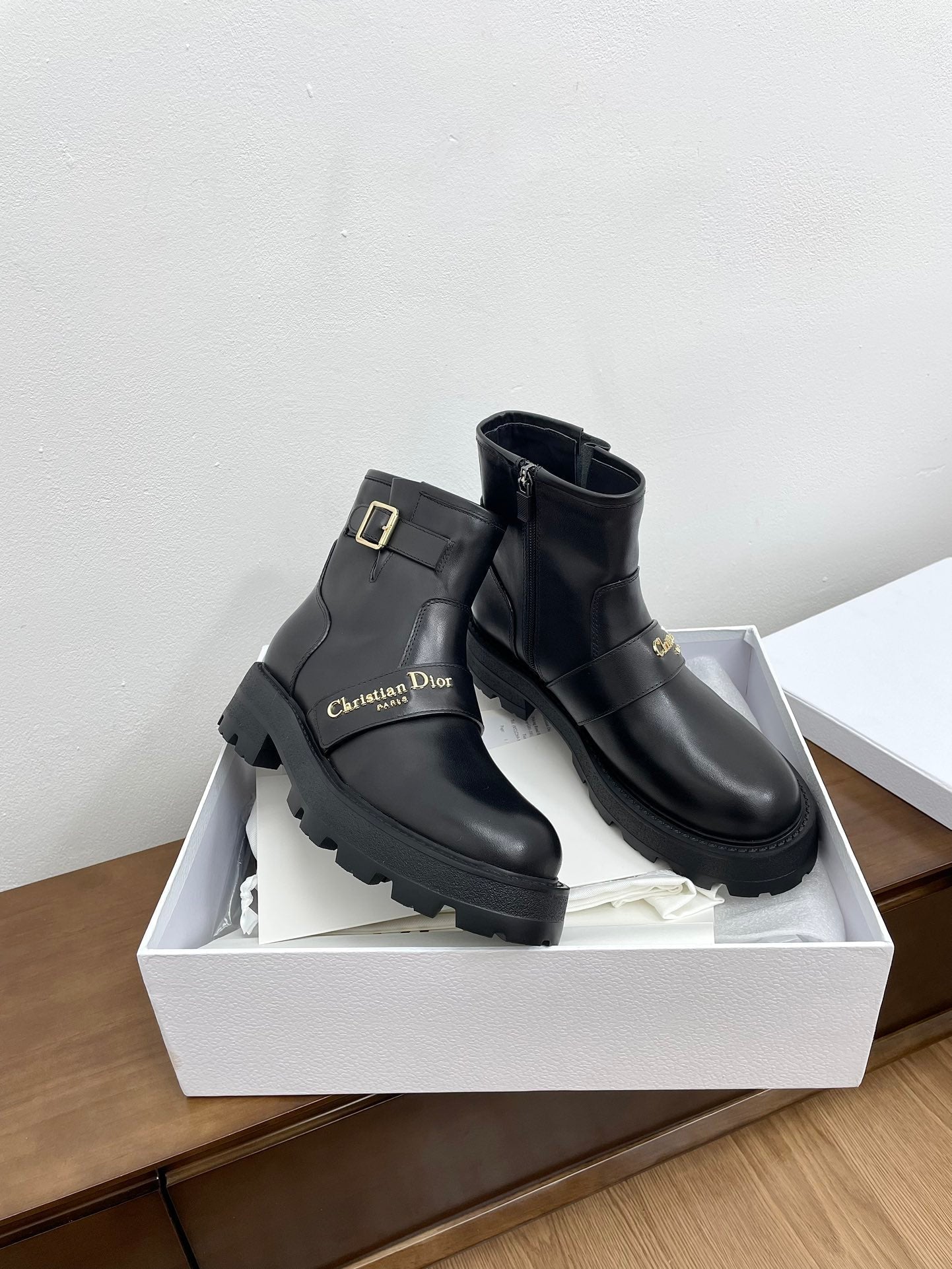 CD D-Quest Ankle Boot 40mm Plain Black Calfskin