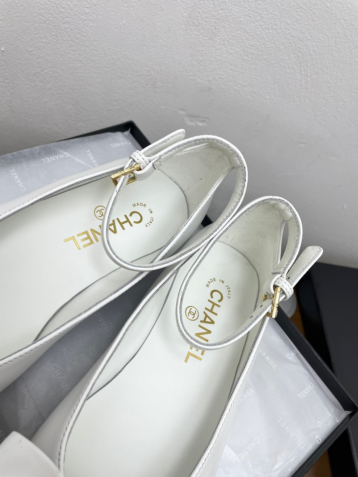 CC Mary Jane White Bow Tie Lambskin