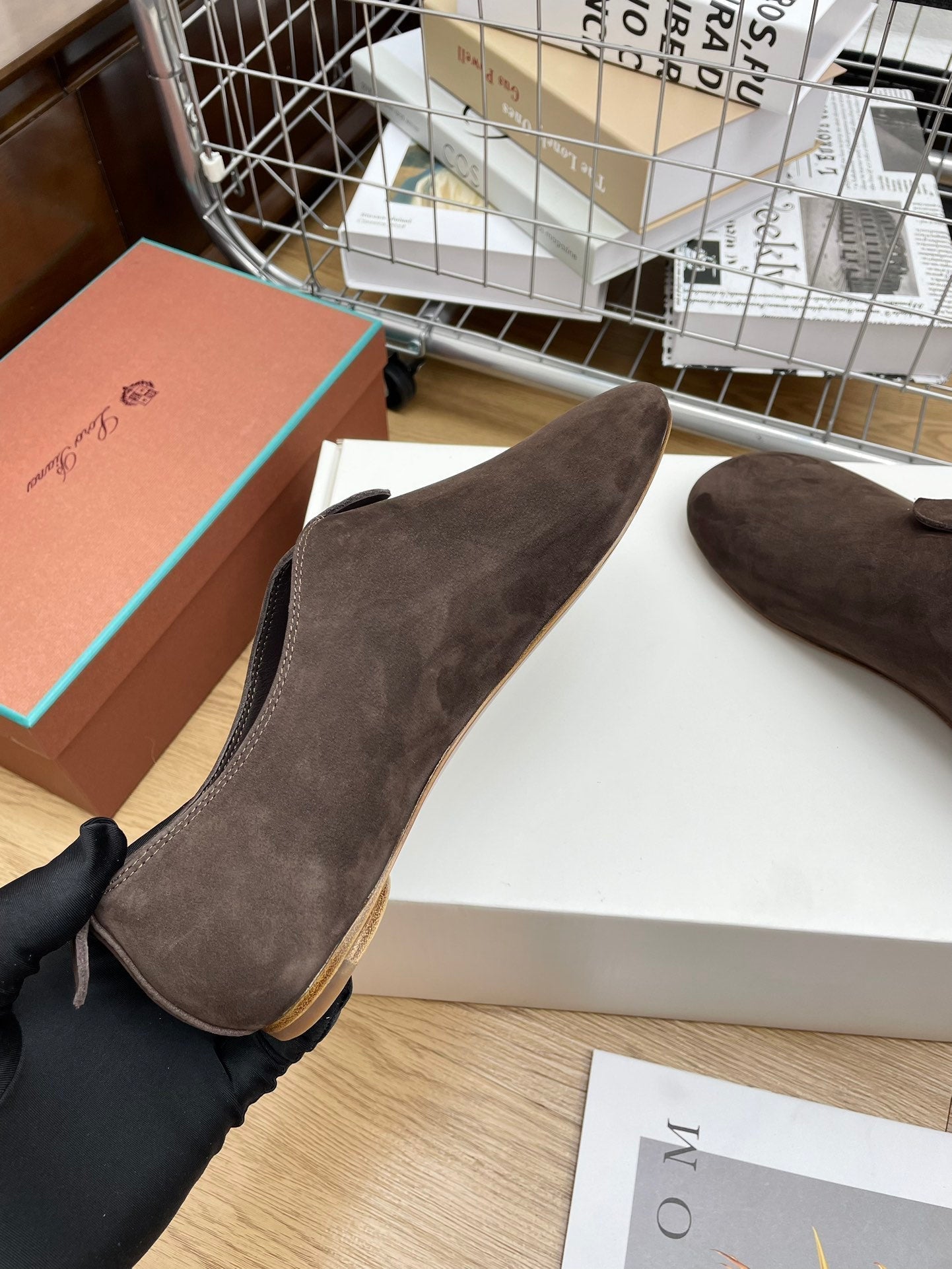 LP Floaty Flat Earth Brown Suede 989981