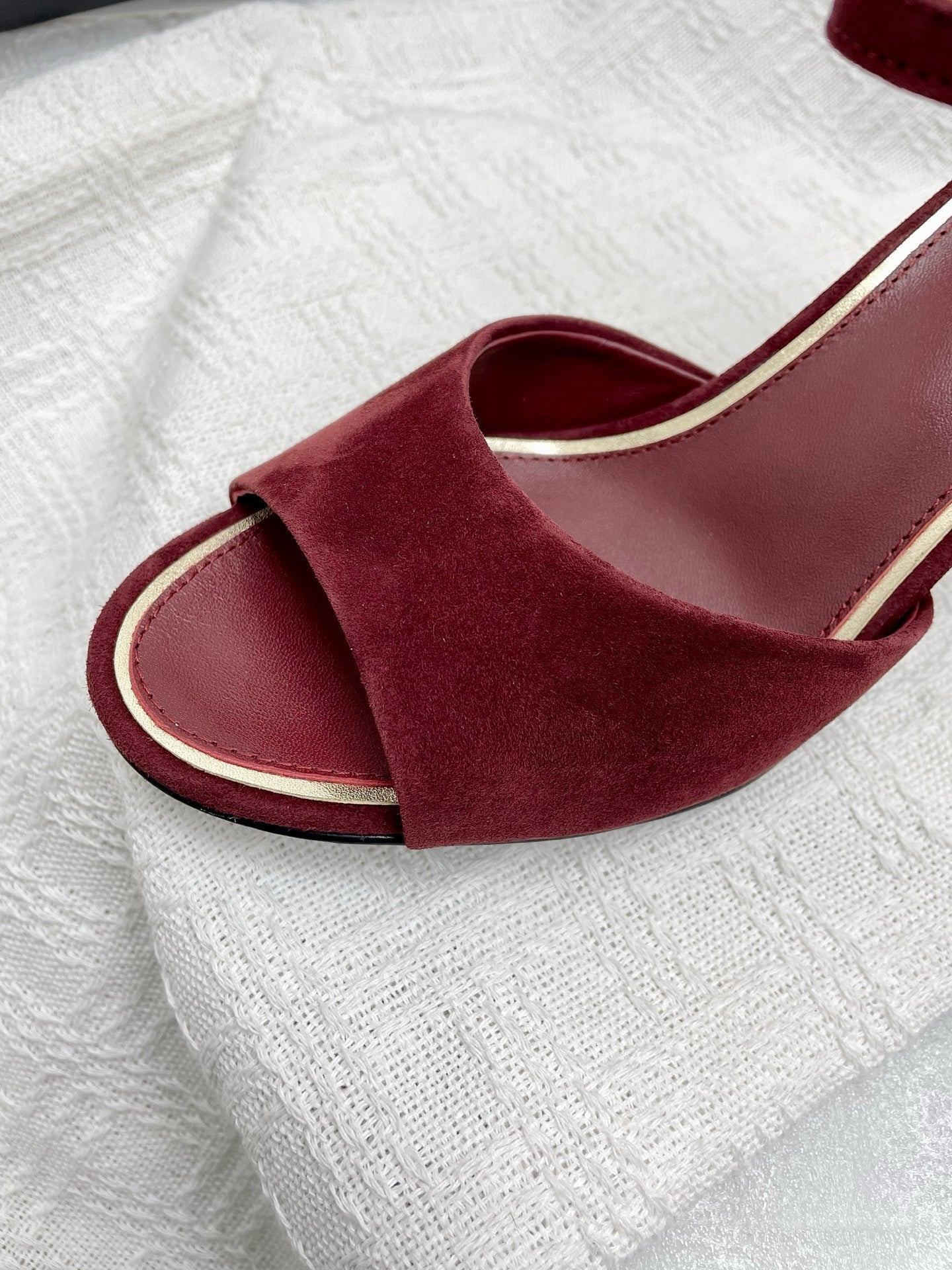 CC 25p Slingback Heel 8cm Burgundy Suede