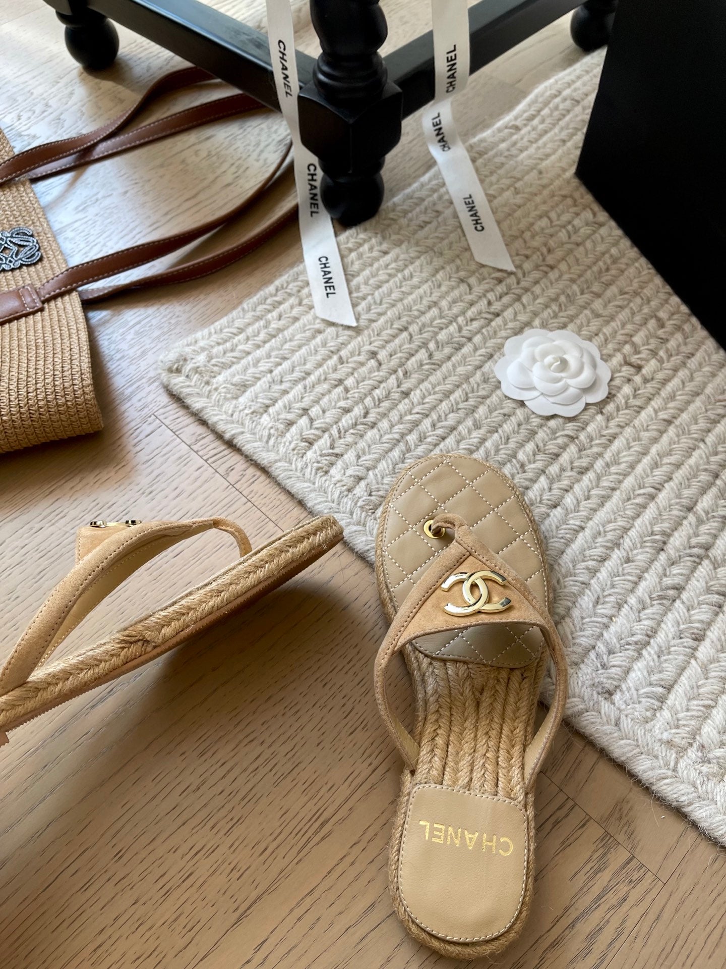 CC 25 Flip Flop Sandals Beige Suede Calfskin Espadrilles