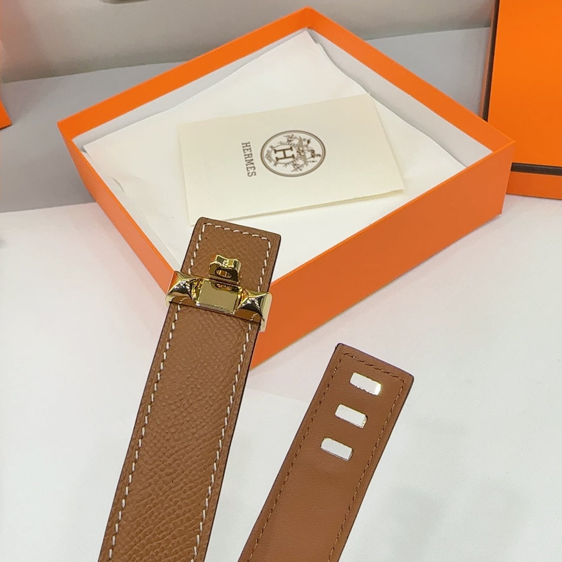 Collier De Chien Belt 30mm Gold Epsom Gold Buckle