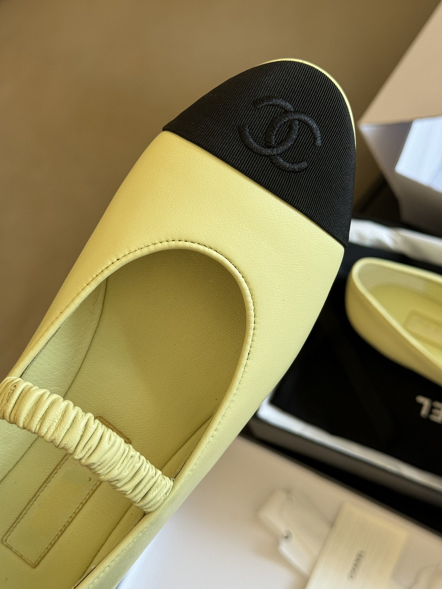 mary janes lime black lambskin grosgrain