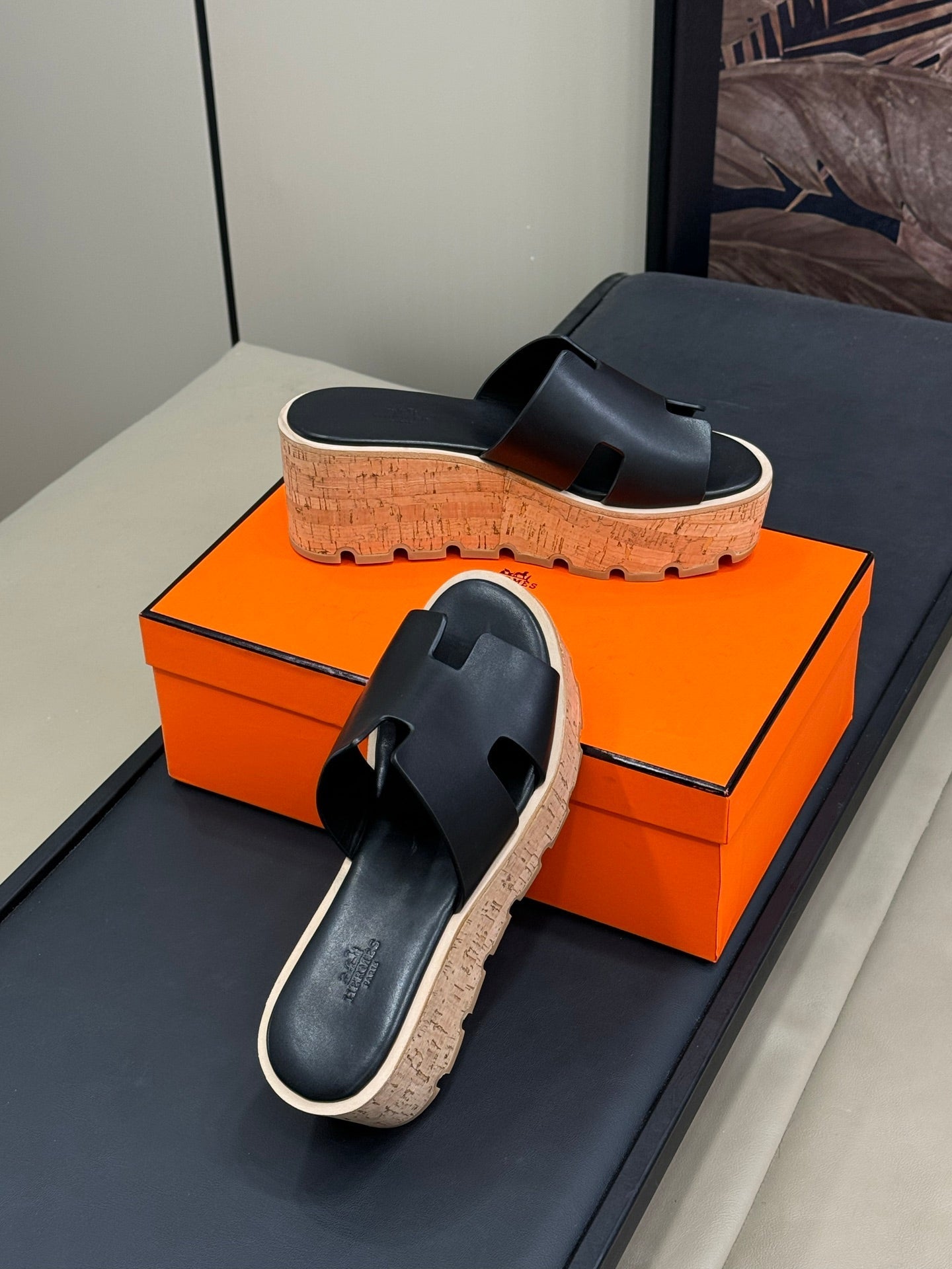 HM 25C Eze 30 Sandal Black Calfskin 212714