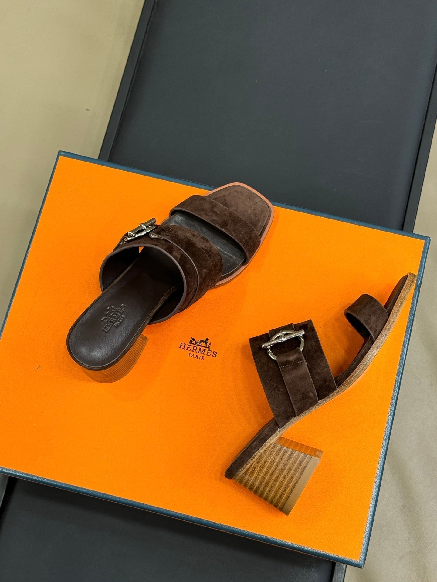 HM Kutecuh Sandals Dark Brown Calfskin 319602