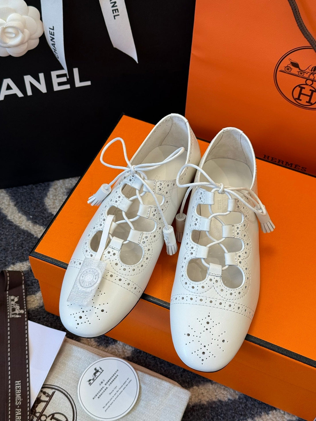 HM 25 Marry Jane White Lambskin 347840