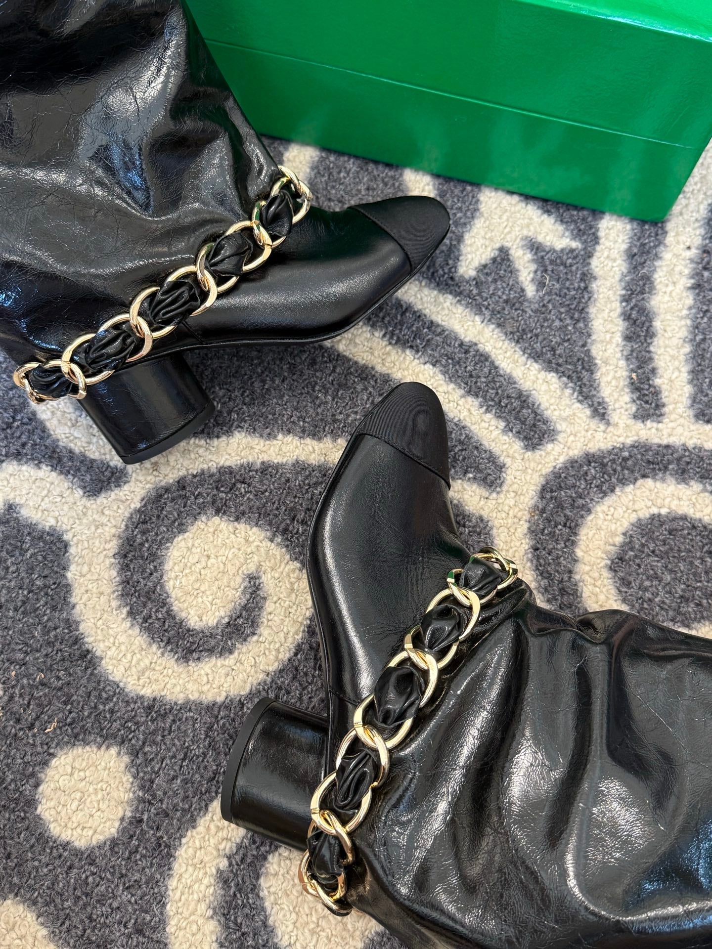 CC 25 High Boot Black Patent Leather 409136