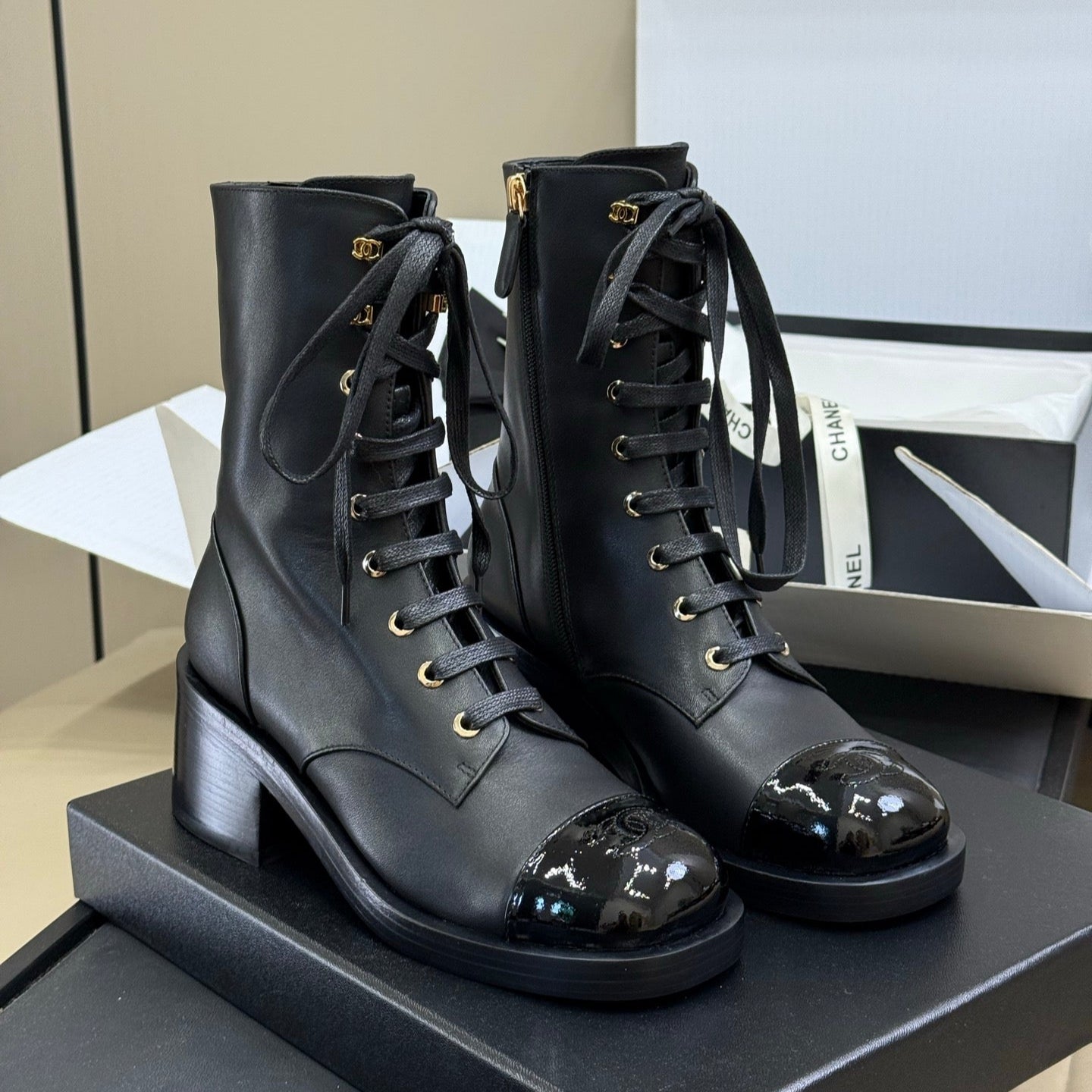 CC 25 Martin Boot Black Calfskin 408584