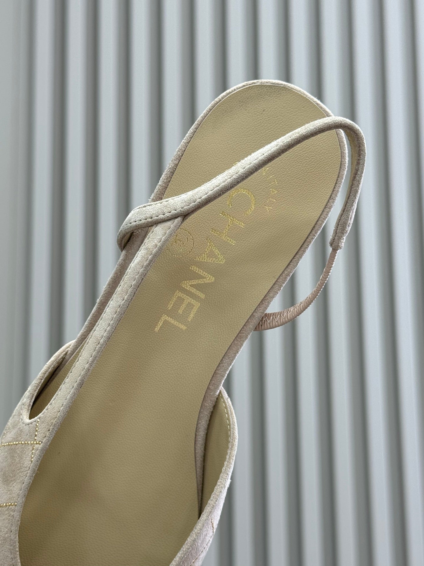 Chanel 25 Plaid Slingback Flat Beige Black Suede Sheepskin 468362