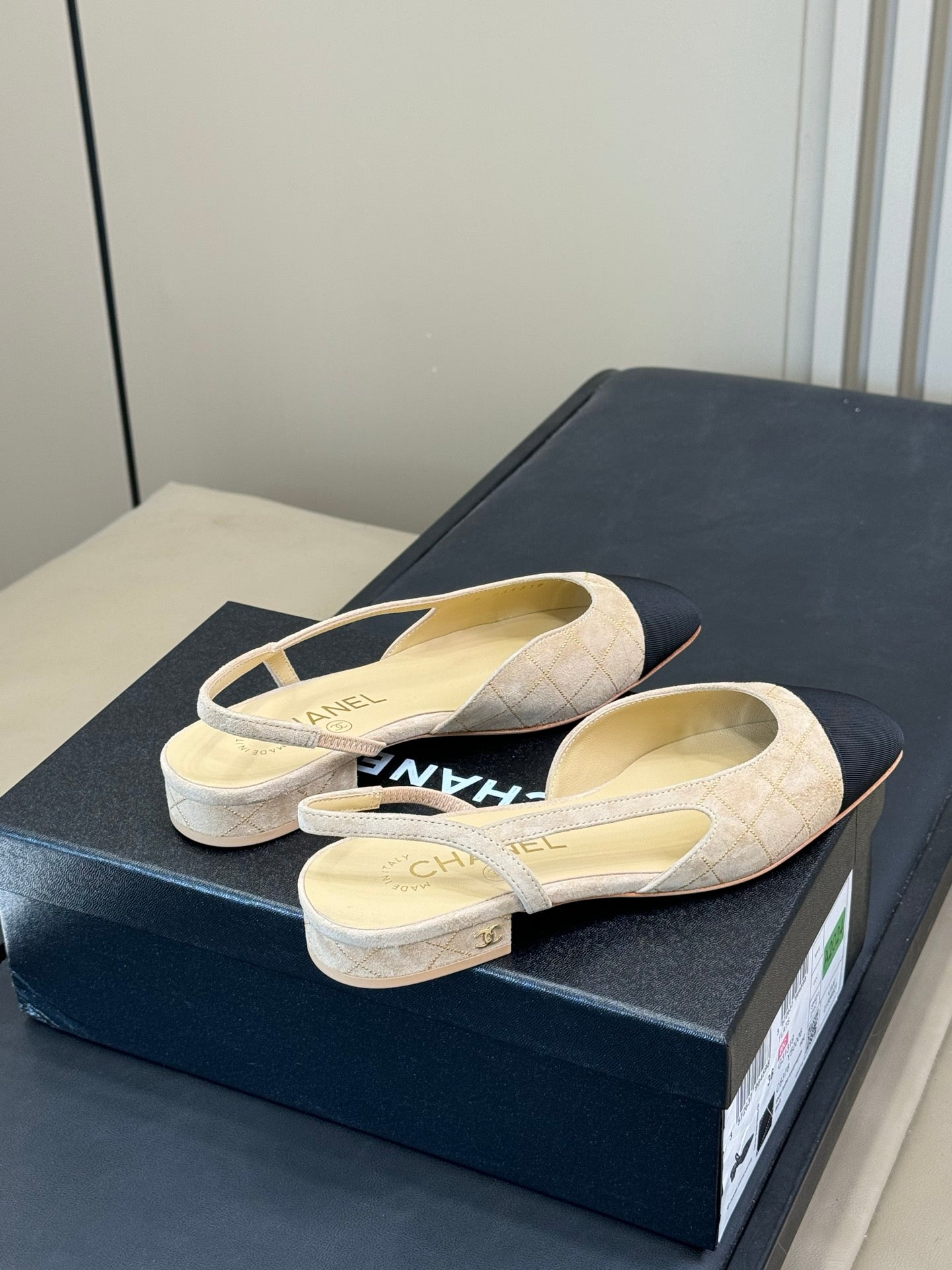 Chanel 25 Plaid Slingback Flat Beige Black Suede Sheepskin 468362