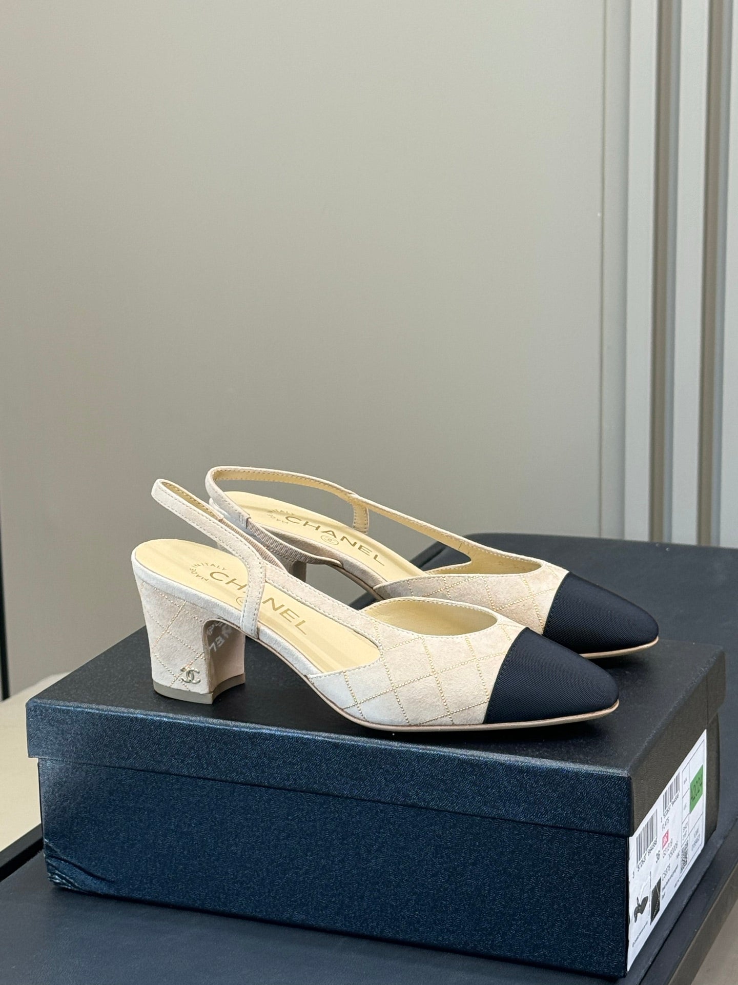 Chanel 25 Plaid Slingback Beige Black Suede Sheepskin 468363