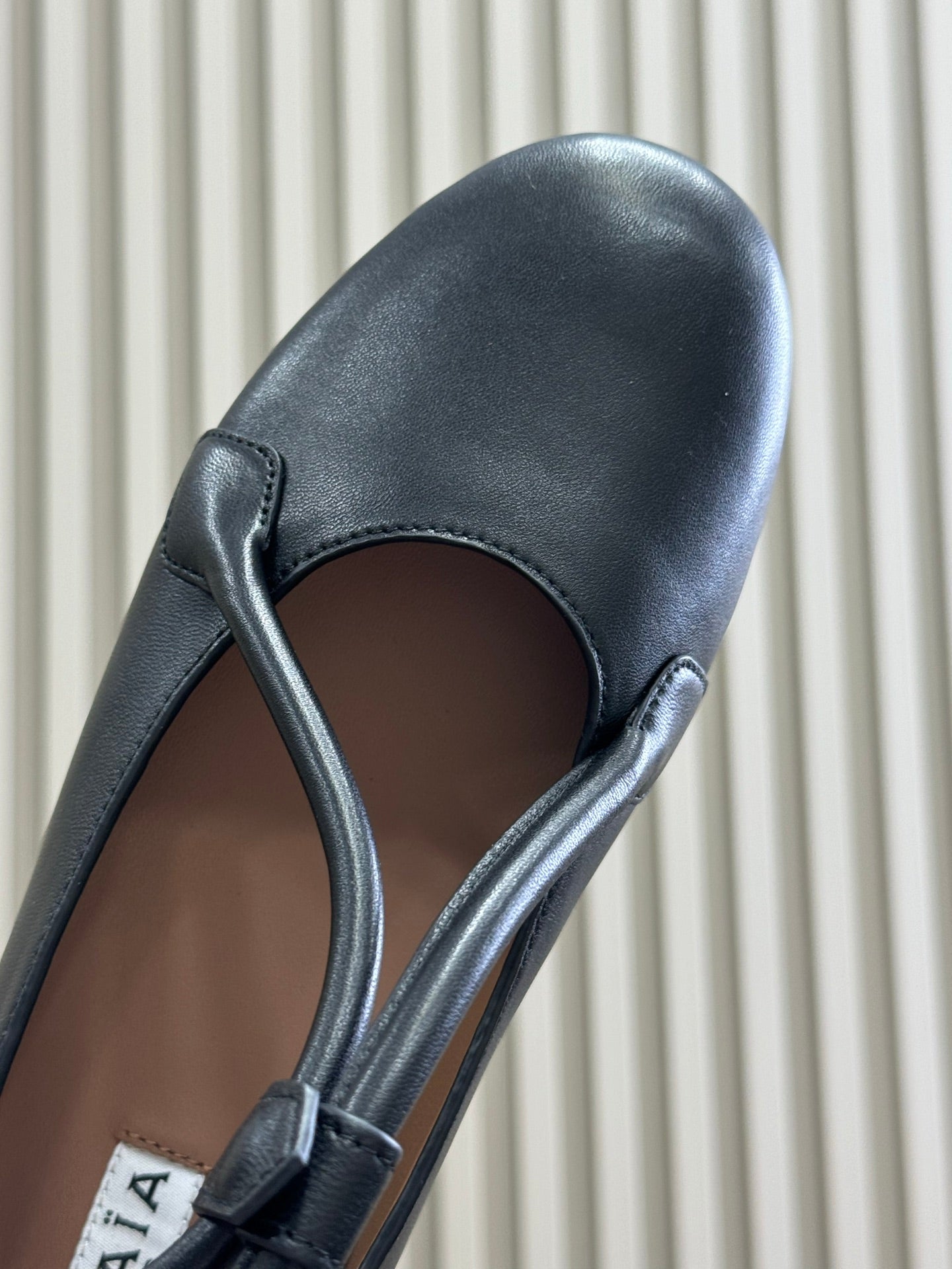 ALAIA  Le Teckel  Ballet Flats Black Sheepskin 468731
