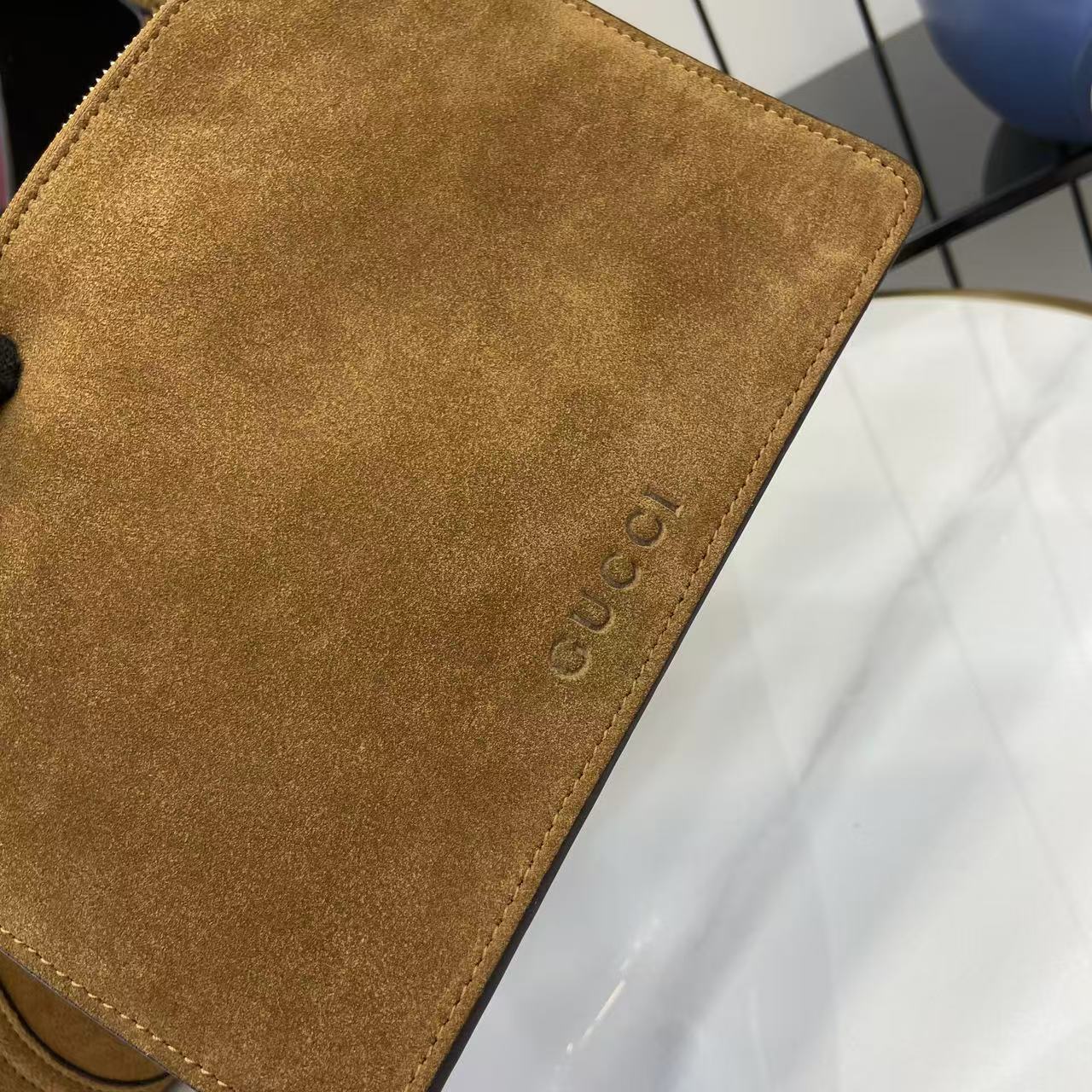 Gucci 25 Softbit Brown Gold Suede Leather 290512