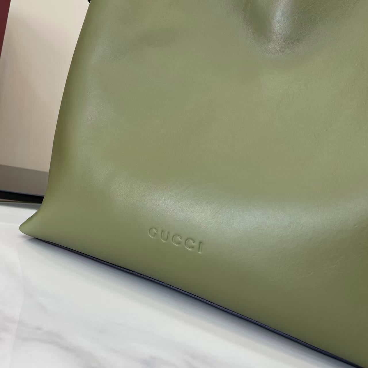 Gucci 25 Beatrix Handbag Green Smooth Cowhide 292565