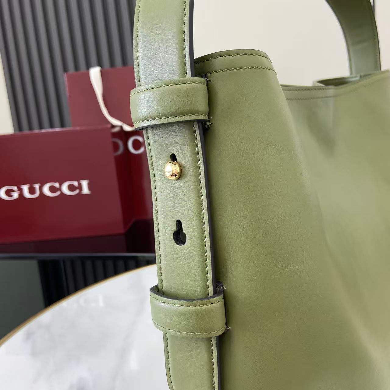 Gucci 25 Beatrix Handbag Green Smooth Cowhide 292565