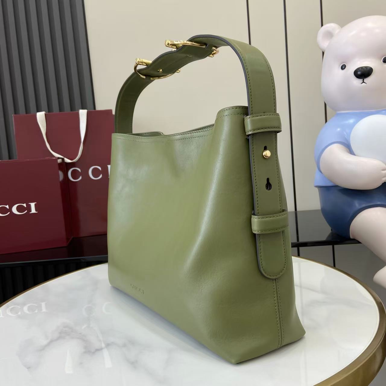 Gucci 25 Beatrix Handbag Green Smooth Cowhide 292565