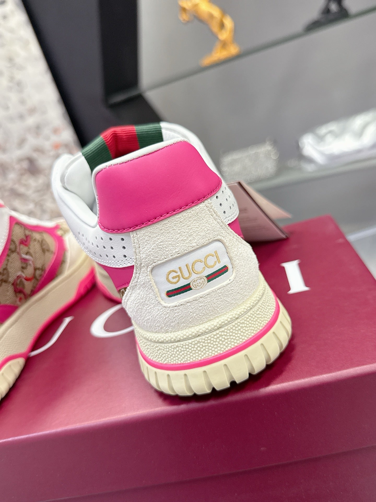 GG Men's 25 Snake Sneaker Brown Pink Cowhide 574716