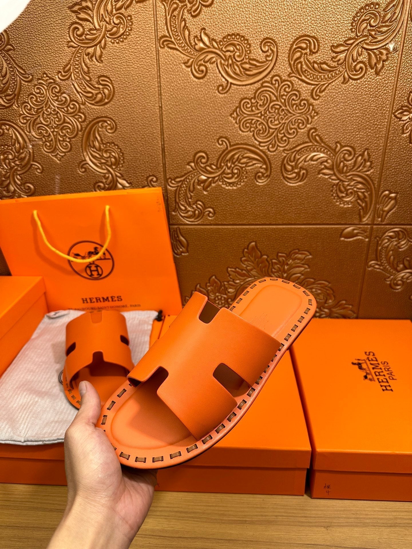 HM Men's Izmir Slide Orange Cowhide 544058