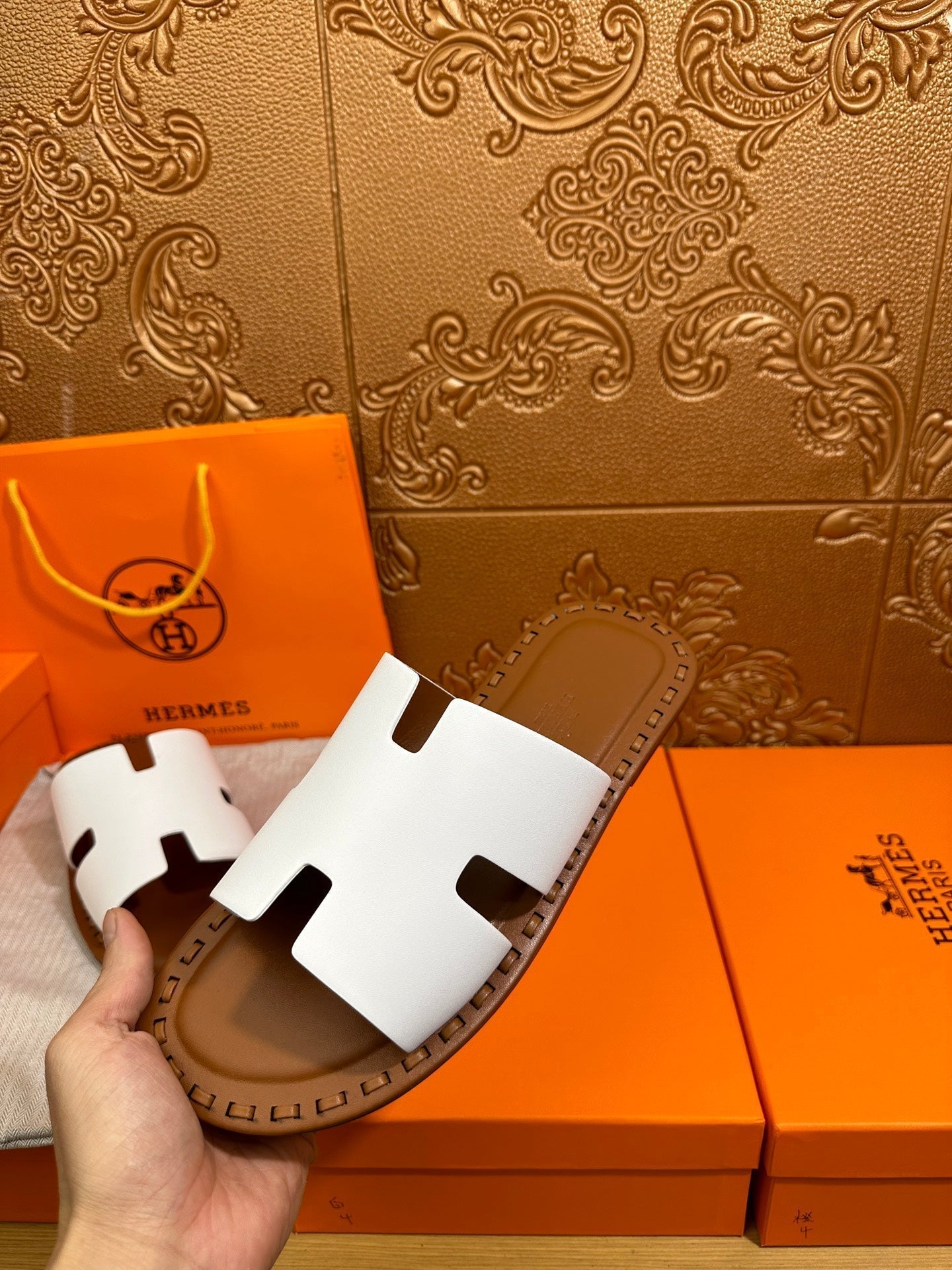 HM Men's Izmir Slide White Cowhide 544059