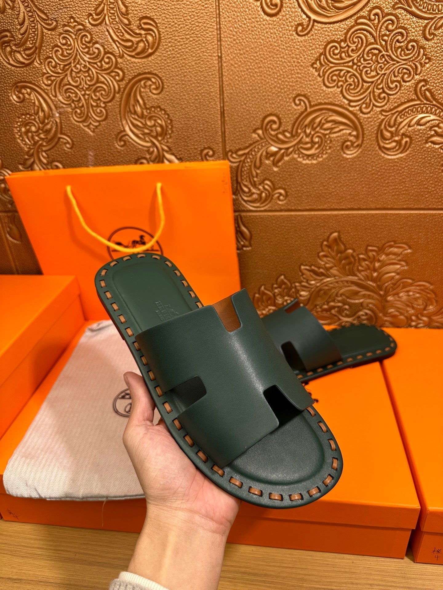 HM Men's Izmir Slide Cowhide 544064