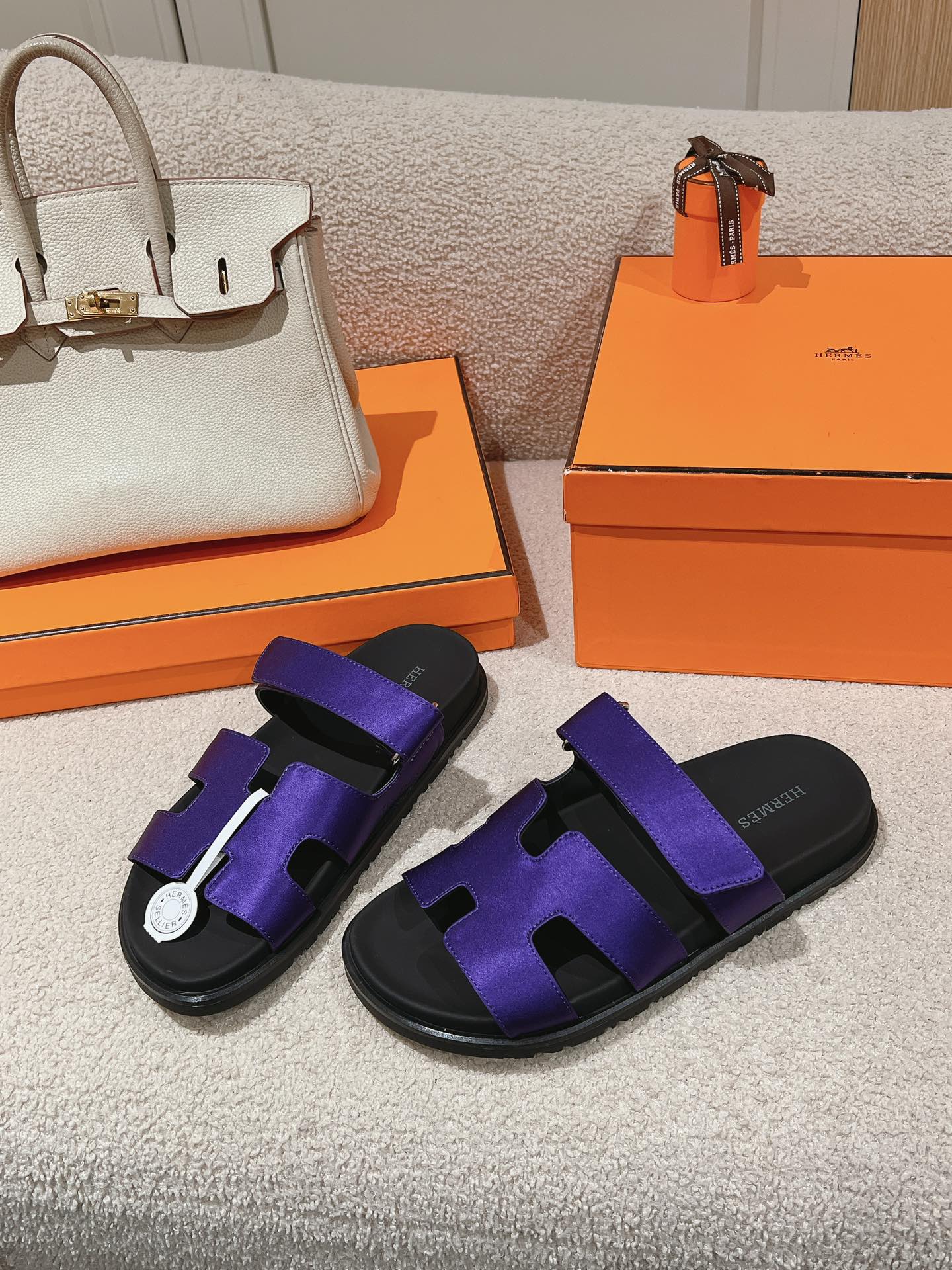CHYPRE SANDAL BLACK MIX IMPERIAL BLUE CALFSKIN