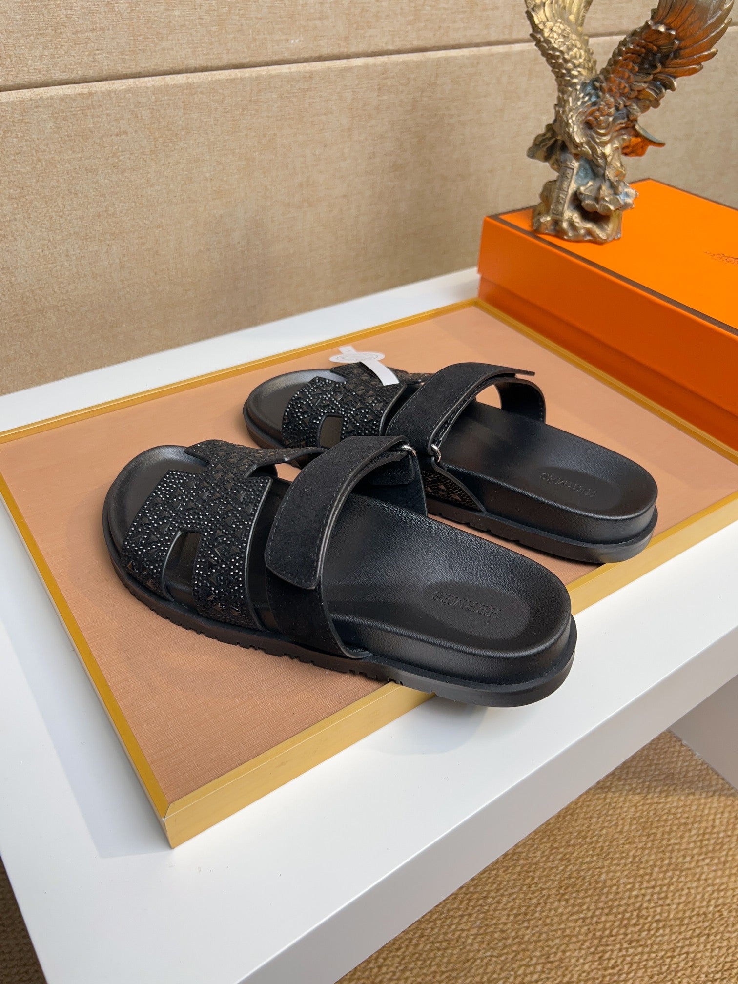 HM Men's Chypre Sandals Black Diammond Suede 735676