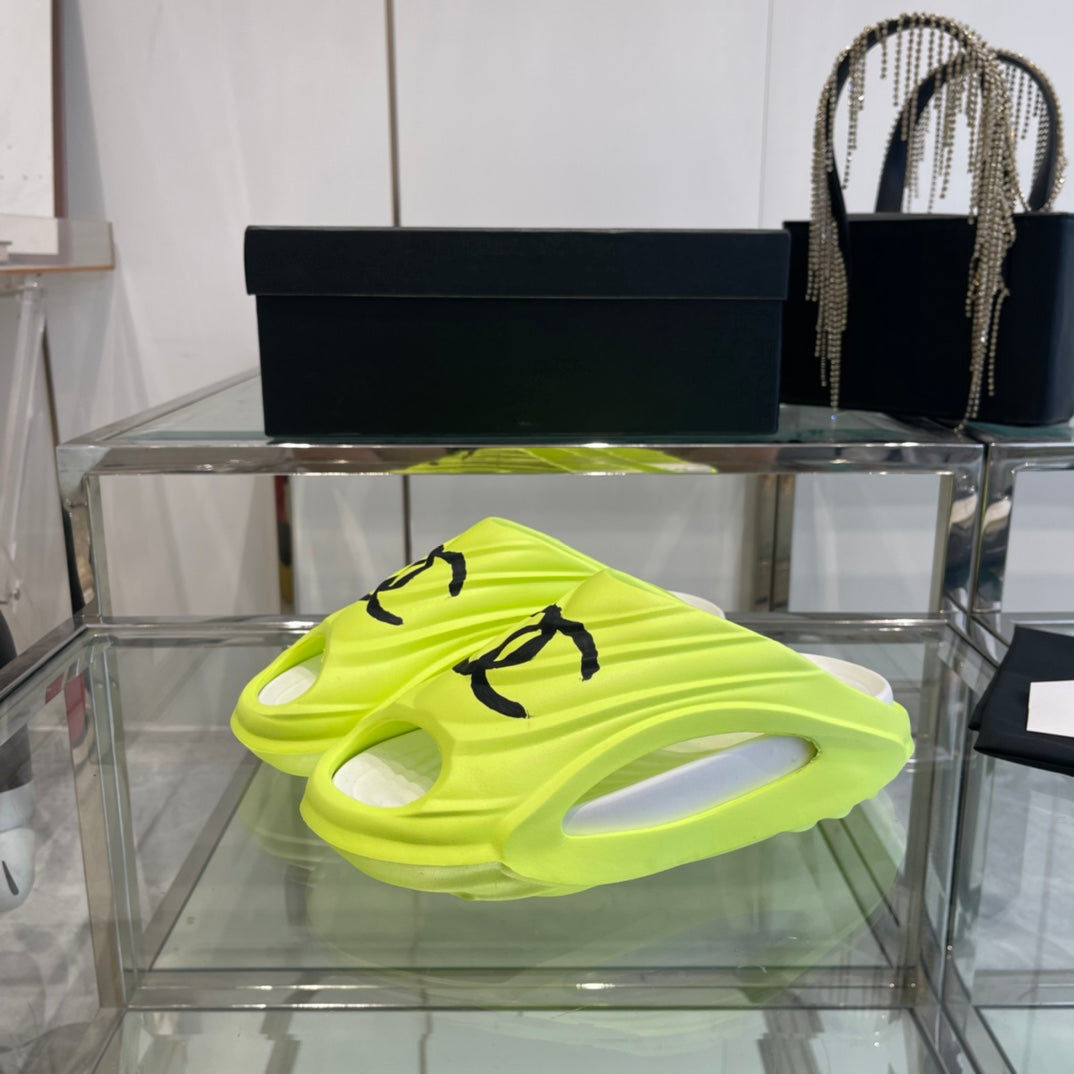 CC Slippers Lemon Yellow Foam 204141