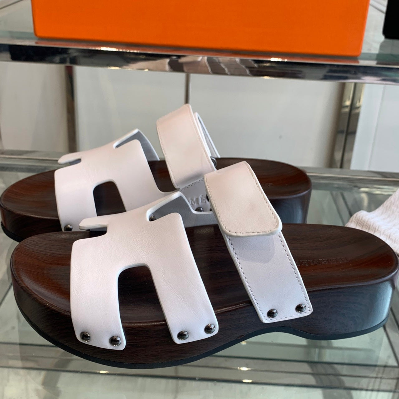 HM 25 Kos Clog Sandals White Cowhide 292049