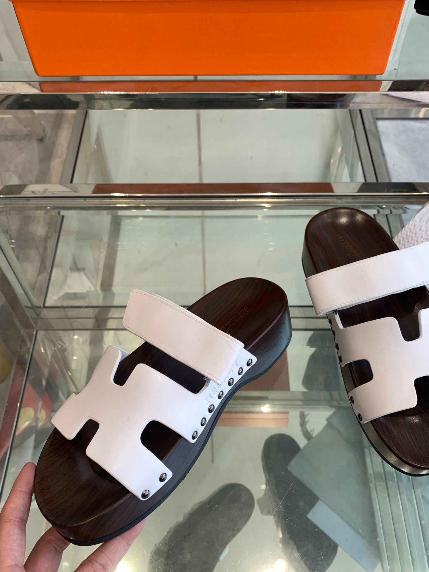 HM 25 Kos Clog Sandals White Cowhide 292049