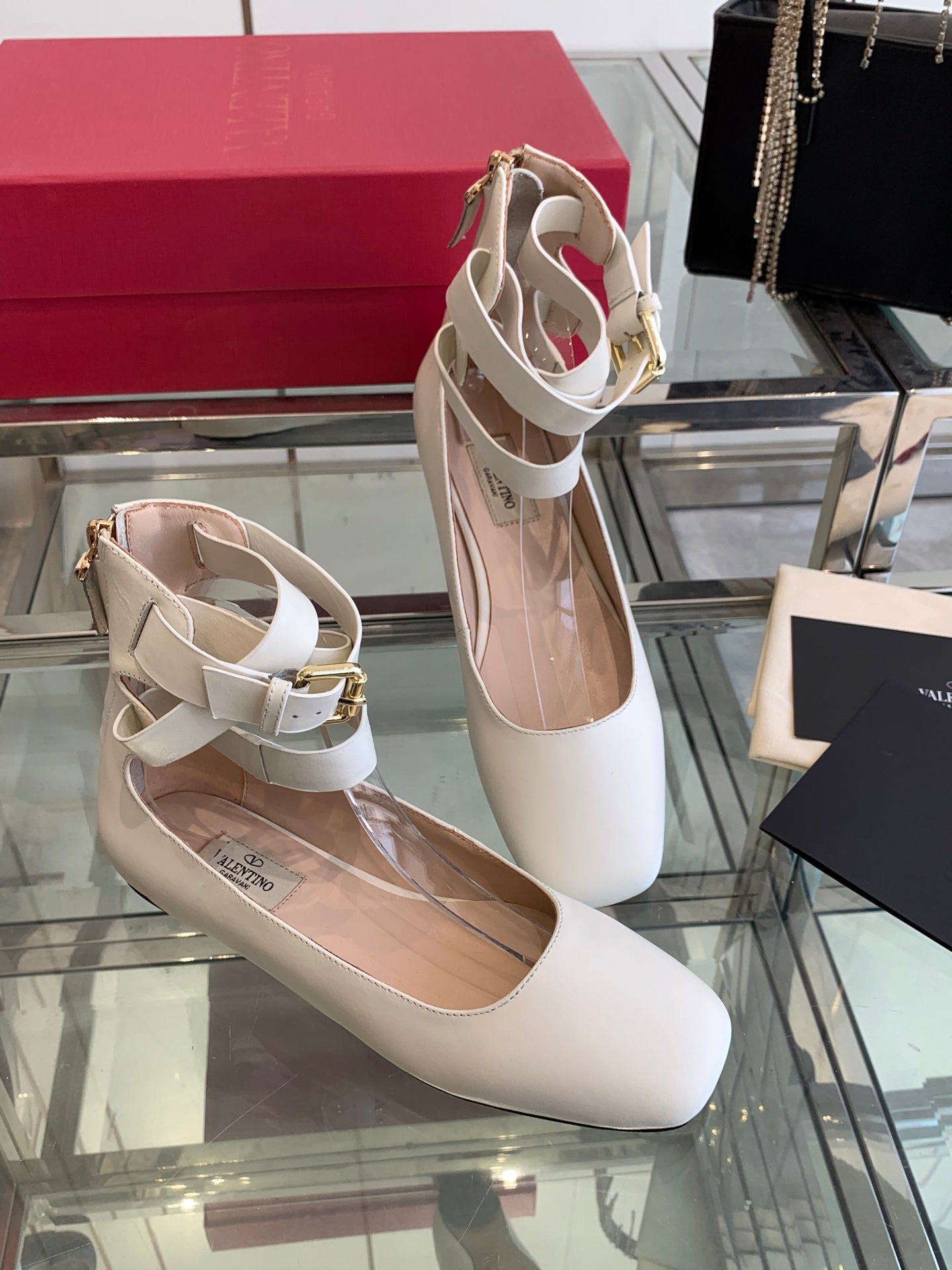 VT 25 Ballerina Ballet Gladiator Flats White Cowhide 292359