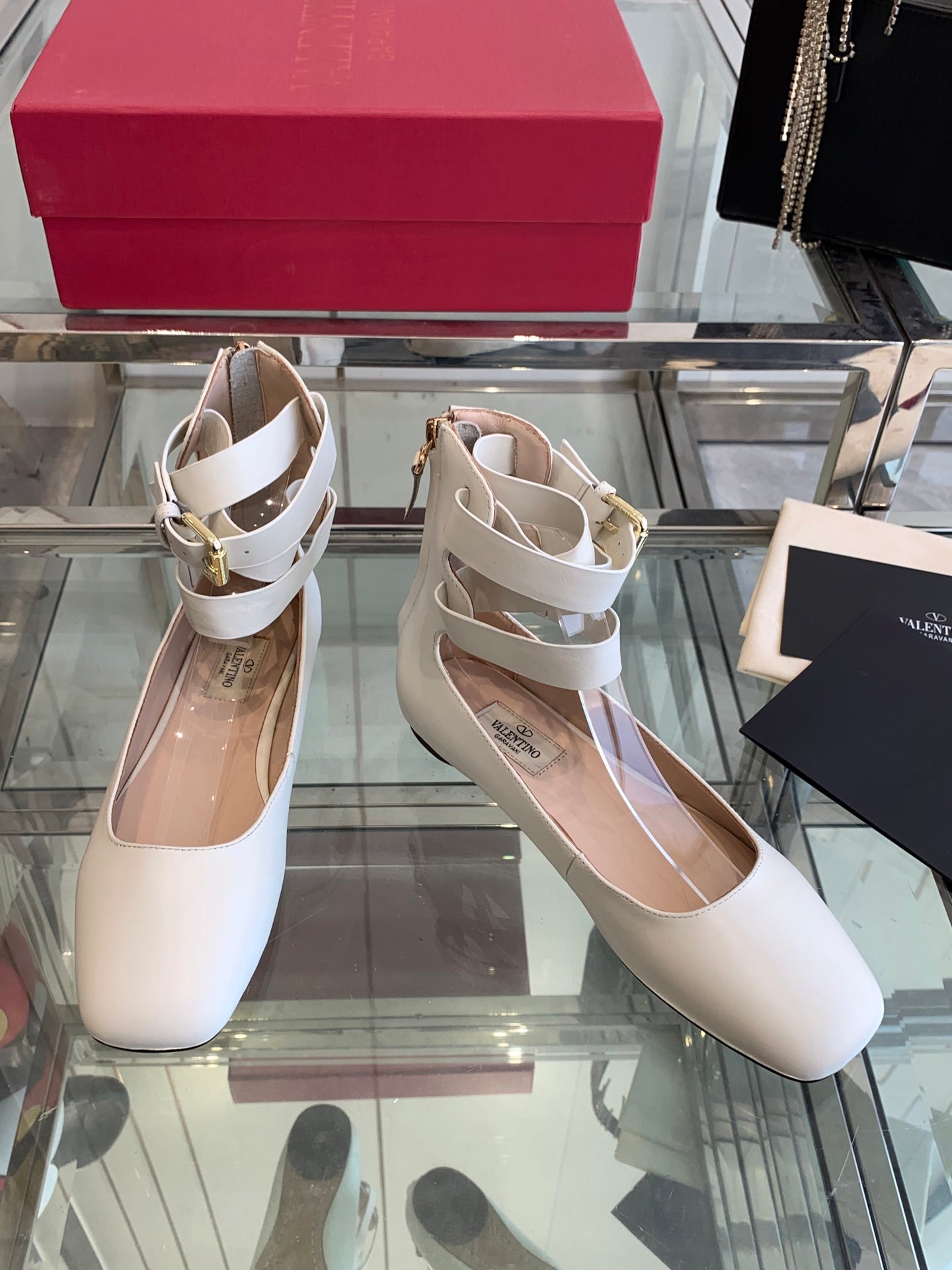 VT 25 Ballerina Ballet Gladiator Flats White Cowhide 292359