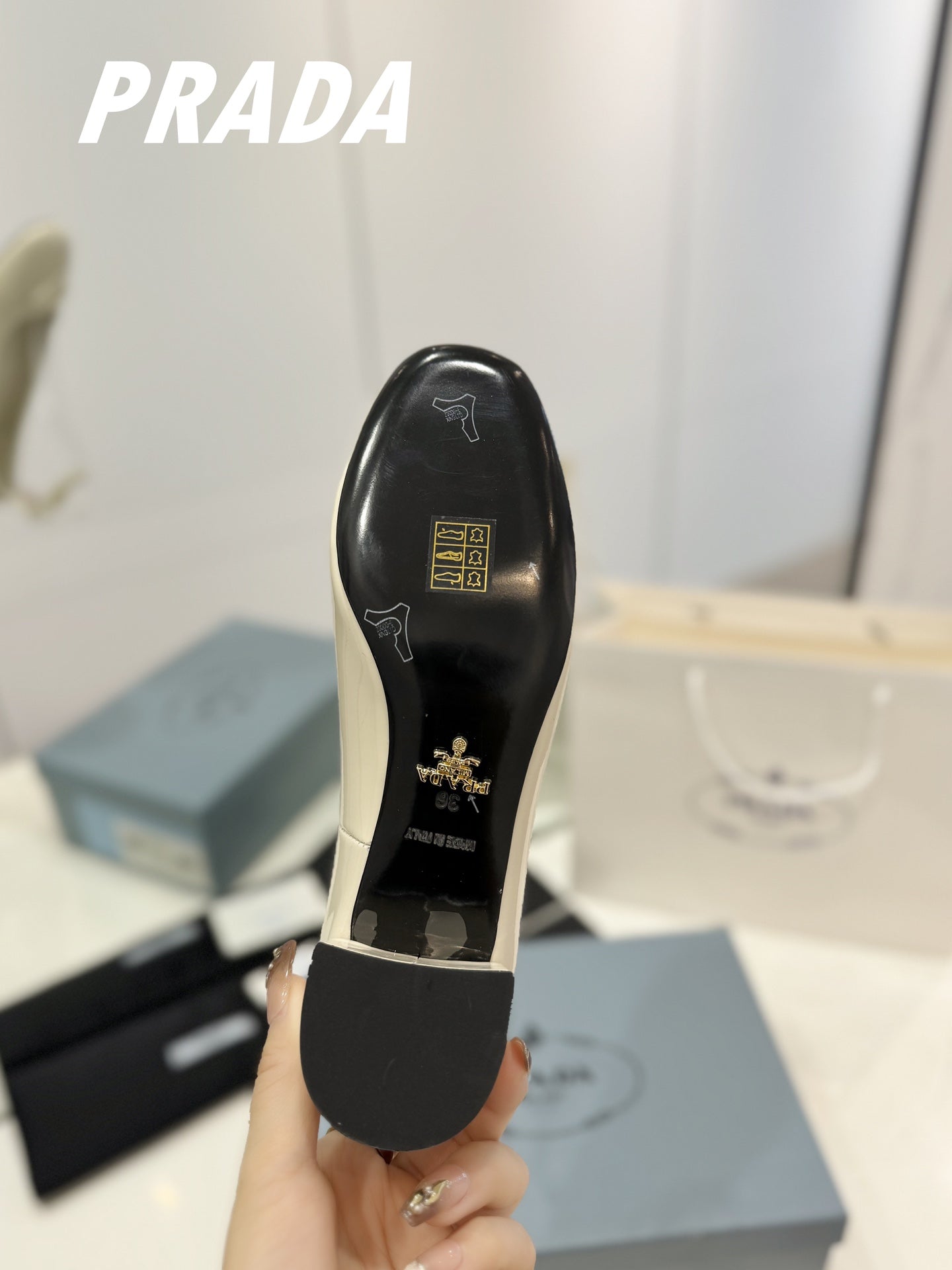 Pra Pumps 40 Square Sole White Patent Leather