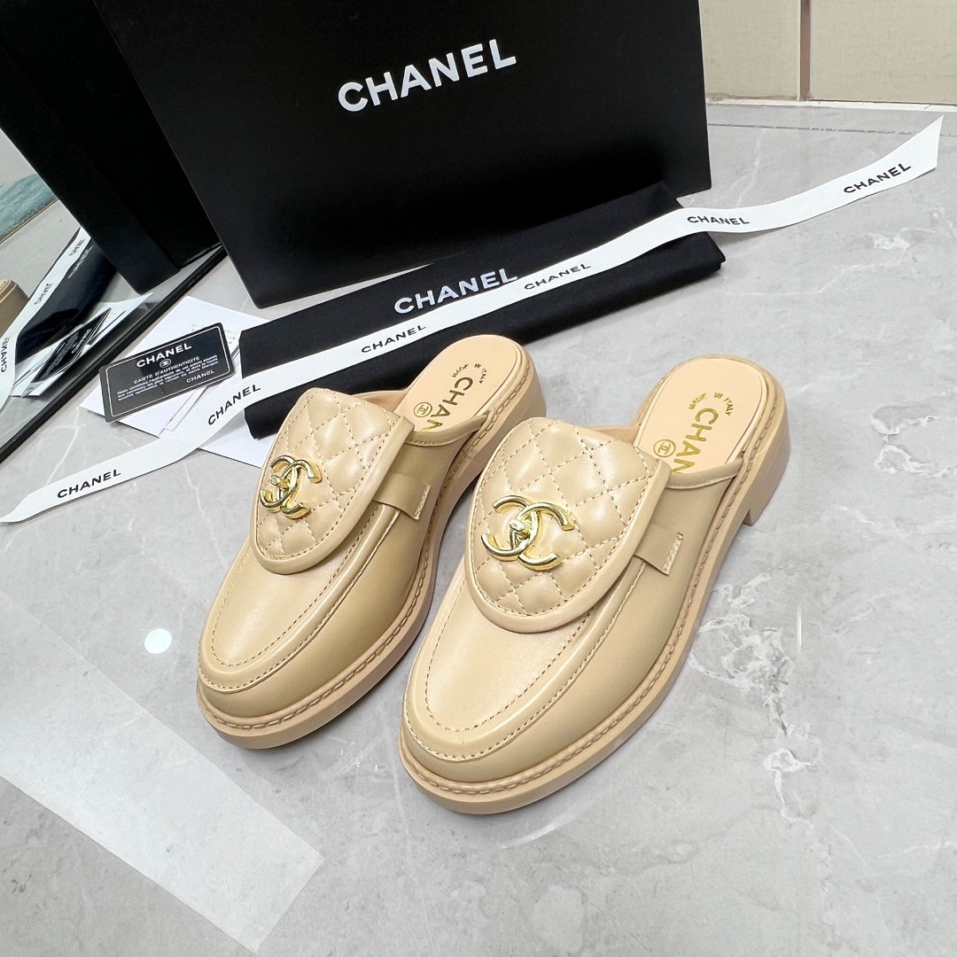 CC Mule Beige Quilted Calfskin