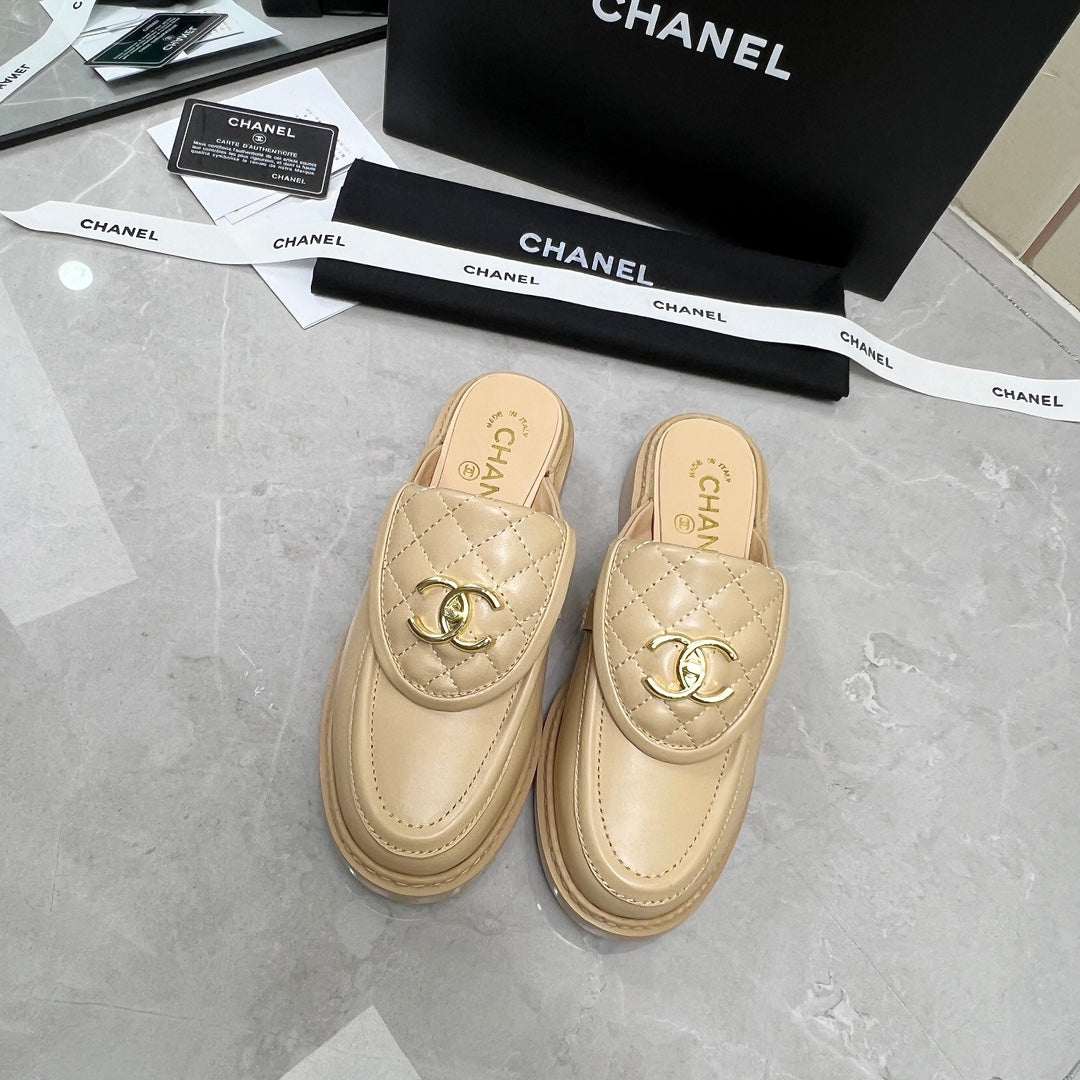 CC Mule Beige Quilted Calfskin