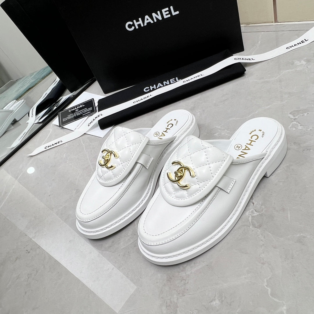 CC Mule White Quilted Calfskin