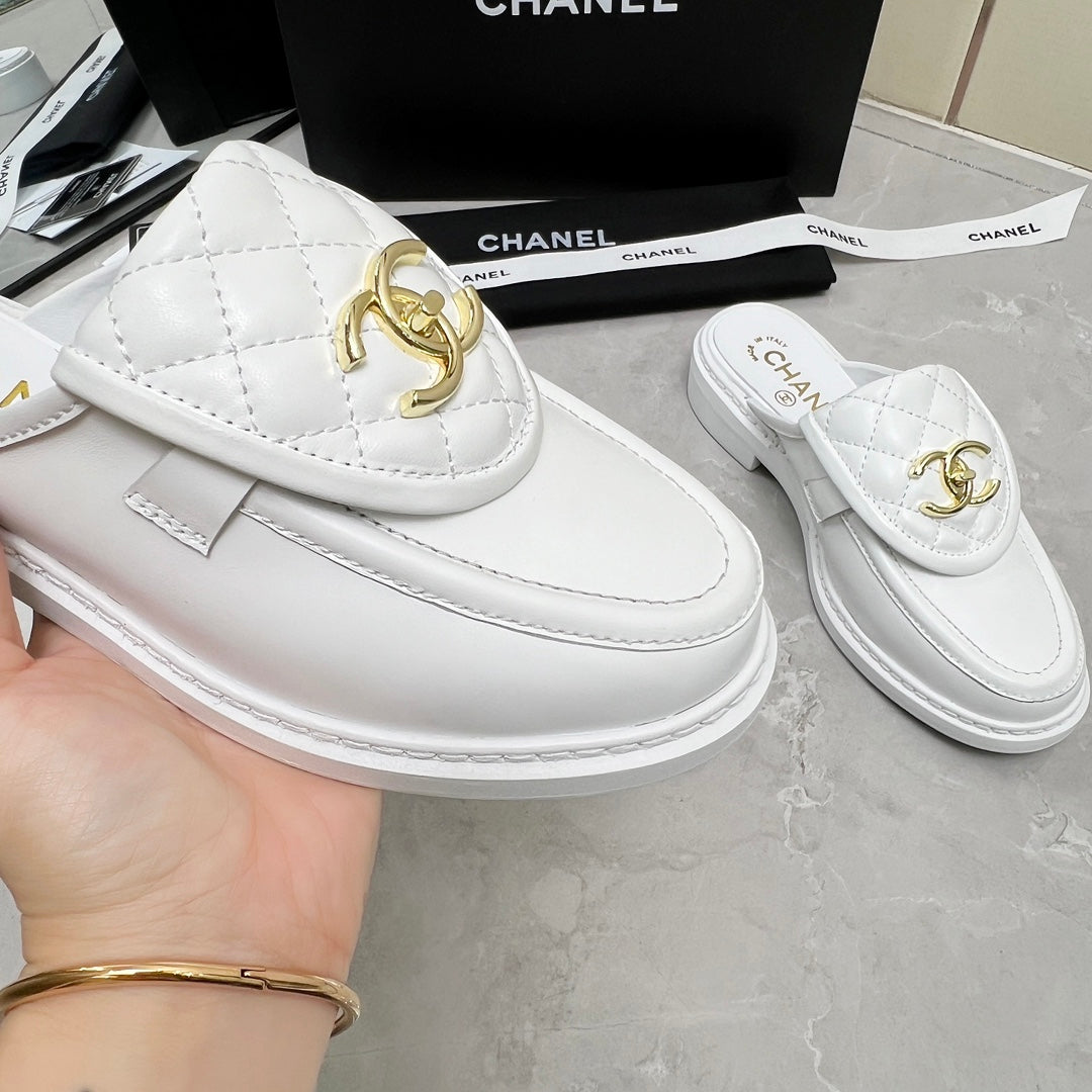 CC Mule White Quilted Calfskin