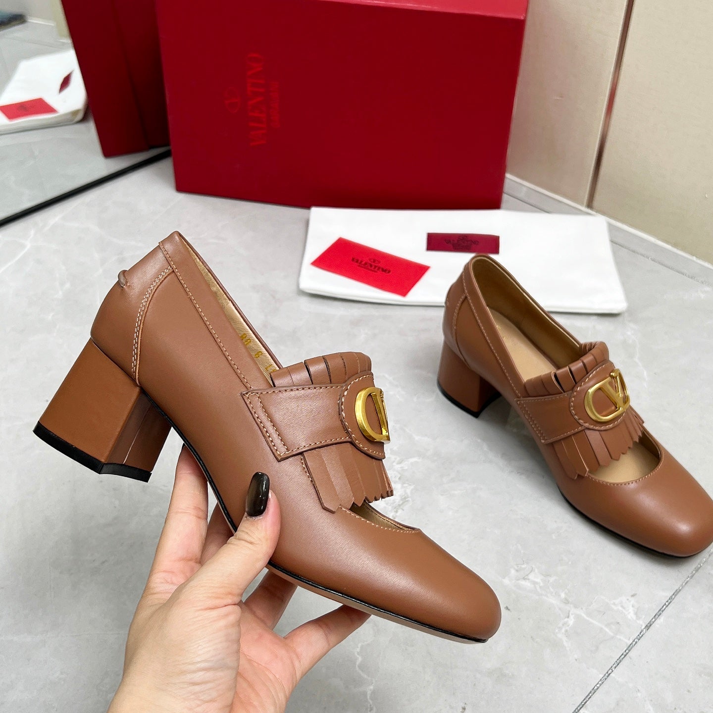 VT 25 Signature Heeled Loafer Brown Calf Leather 293941