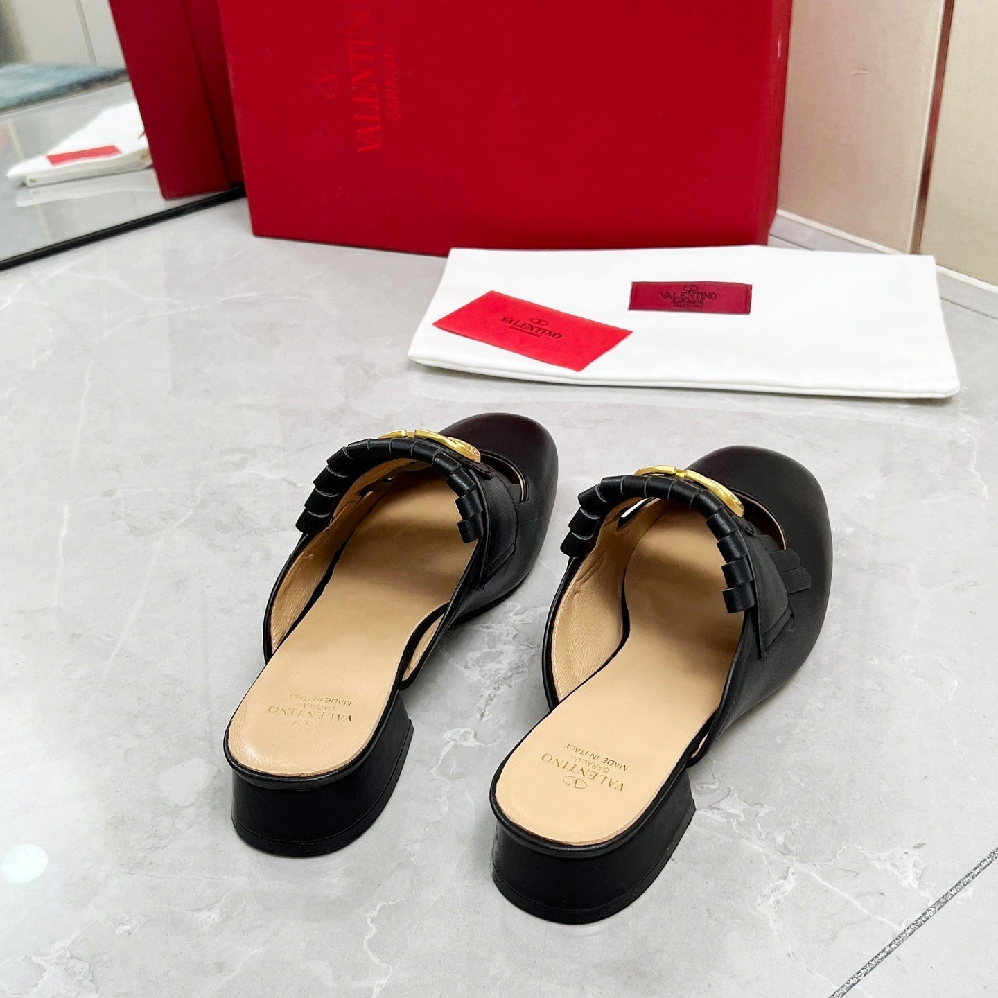 VT 25 Signature Mule Loafer Black Calf Leather 293945